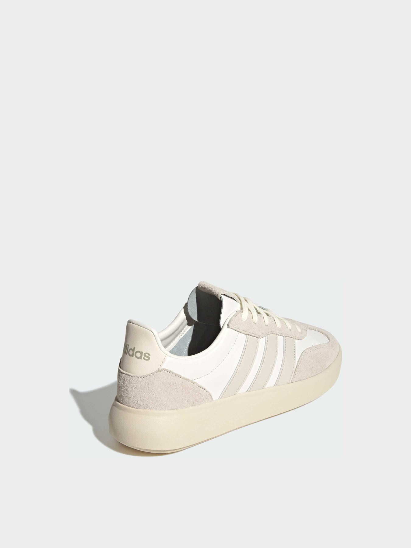 Кроссовки Adidas модель JR1228 Фото