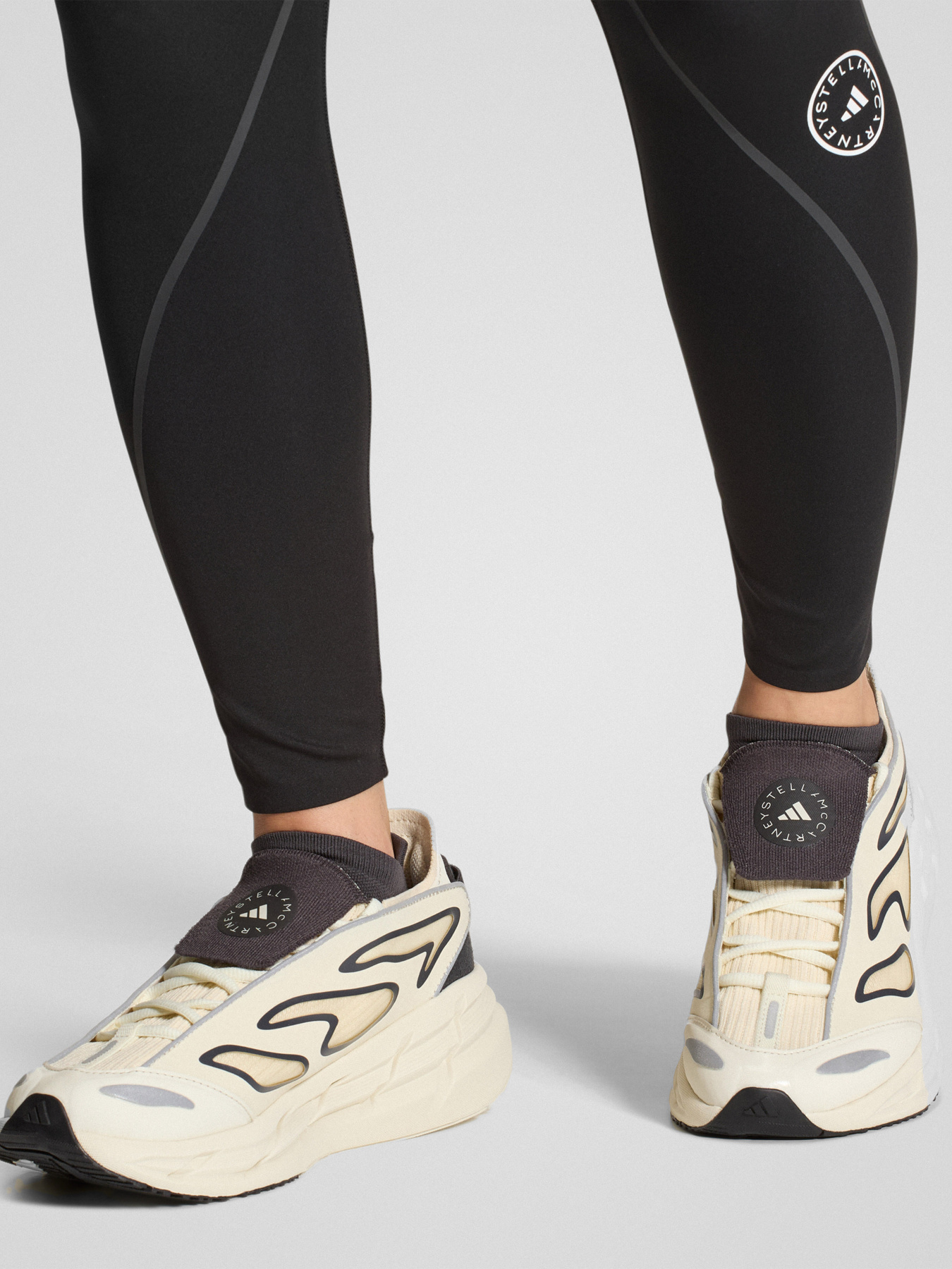 Кроссовки для бега Adidas модель JR3291 Фото