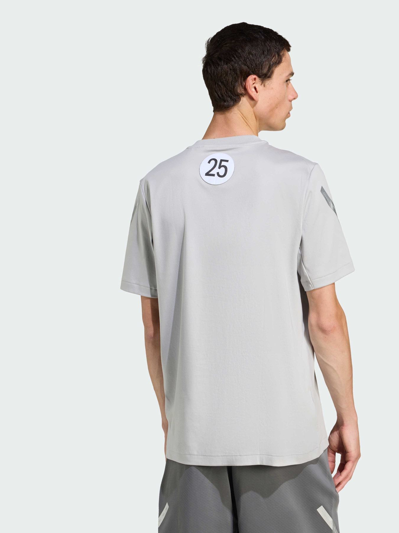 Спортивная футболка Adidas модель JW3481 Фото