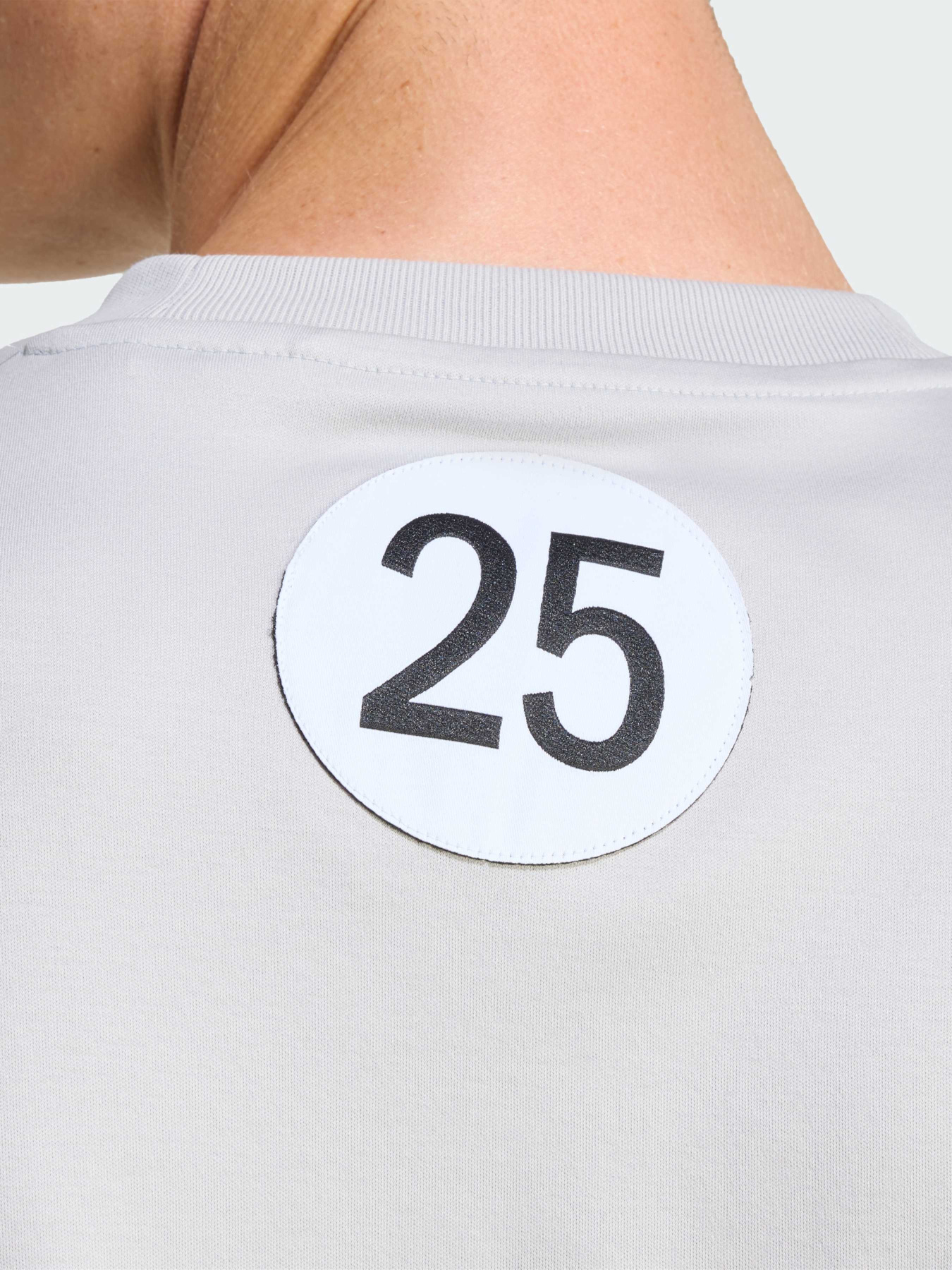 Спортивная футболка Adidas модель JW3481 Фото