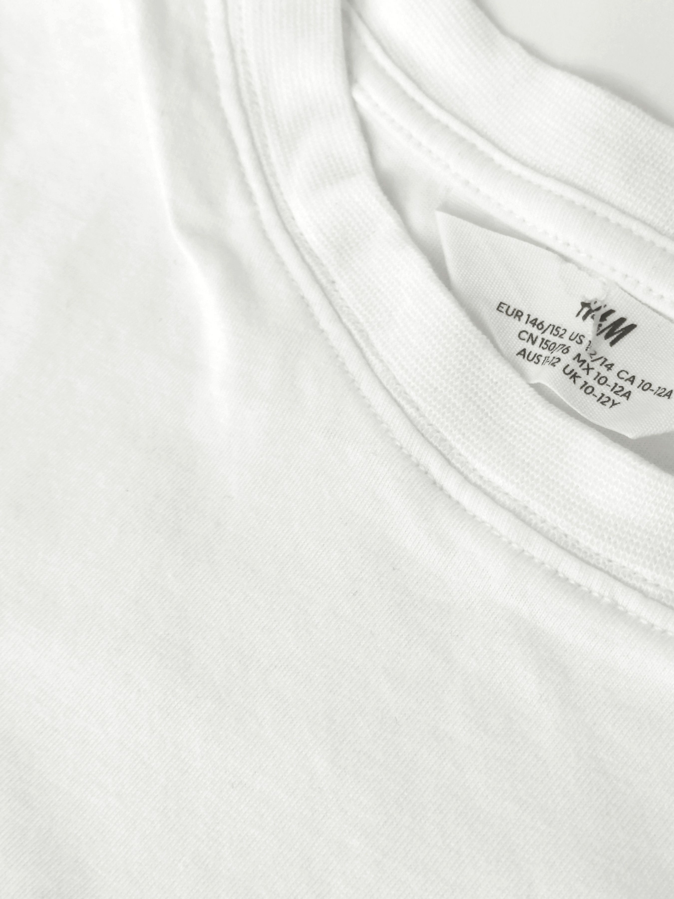 Футболка H&M модель 74561 Фото