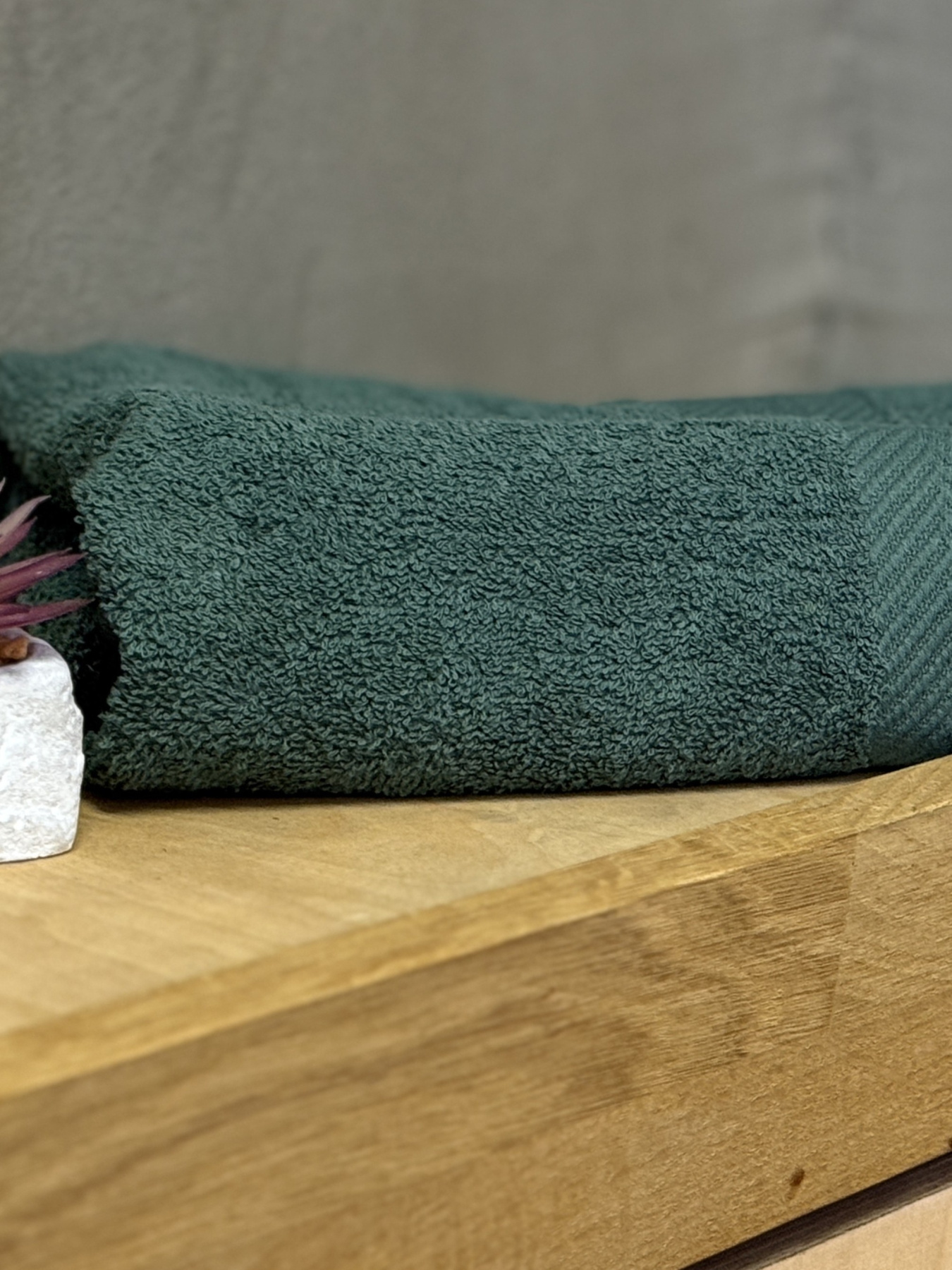 Полотенце махровое с бортом тёмно-зелёного цвета Dark Green Ecotton модель 25243 Фото