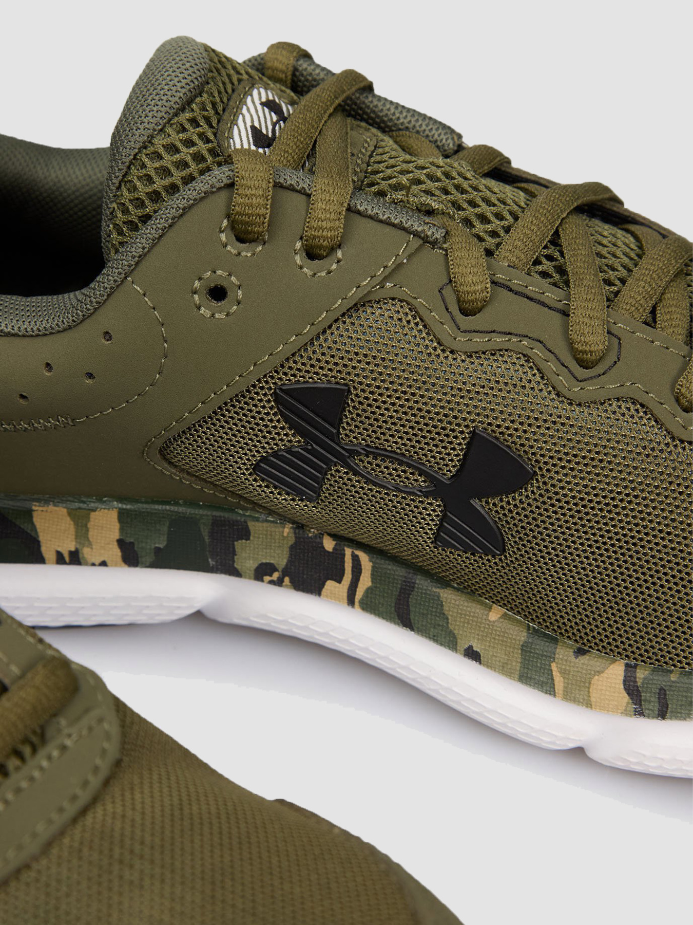 Кроссовки для бега Under Armour Charged Assert 10 Camo модель 3027036-300 Кроссовки для бега Under Armour Charged Assert 10 Camo модель 3027036-300 Фото
