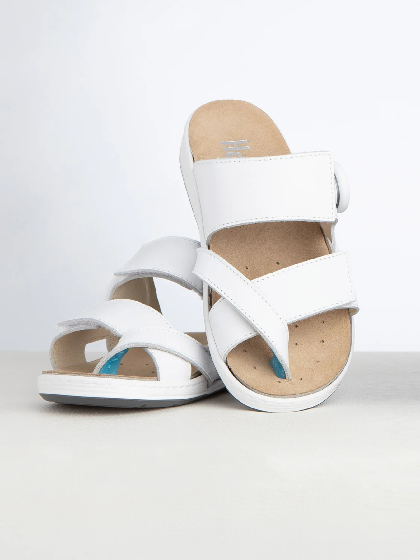 Шлепанцы Hallufix модель 4310_white Фото