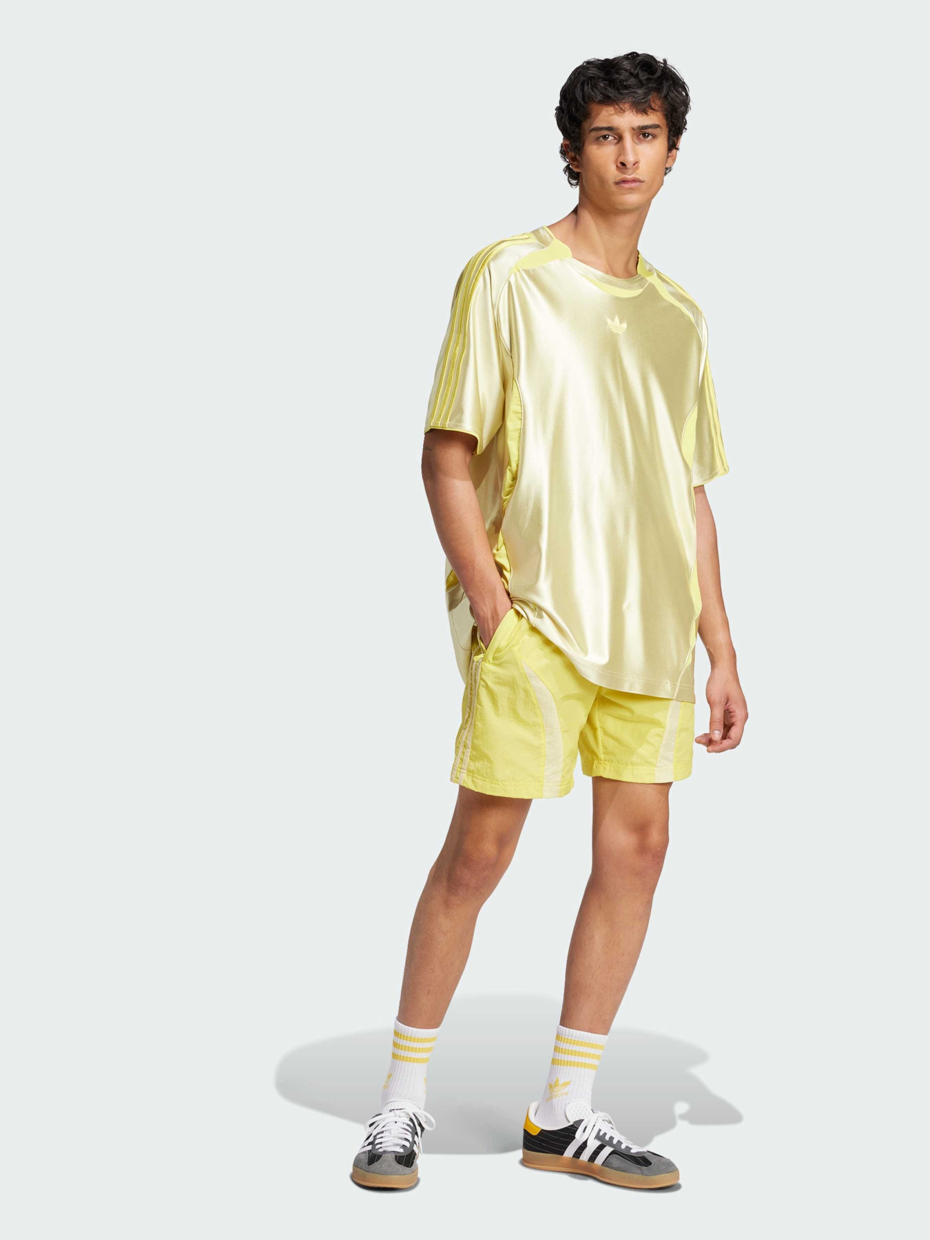 Футболка Adidas Adicolor модель JM6742 Фото