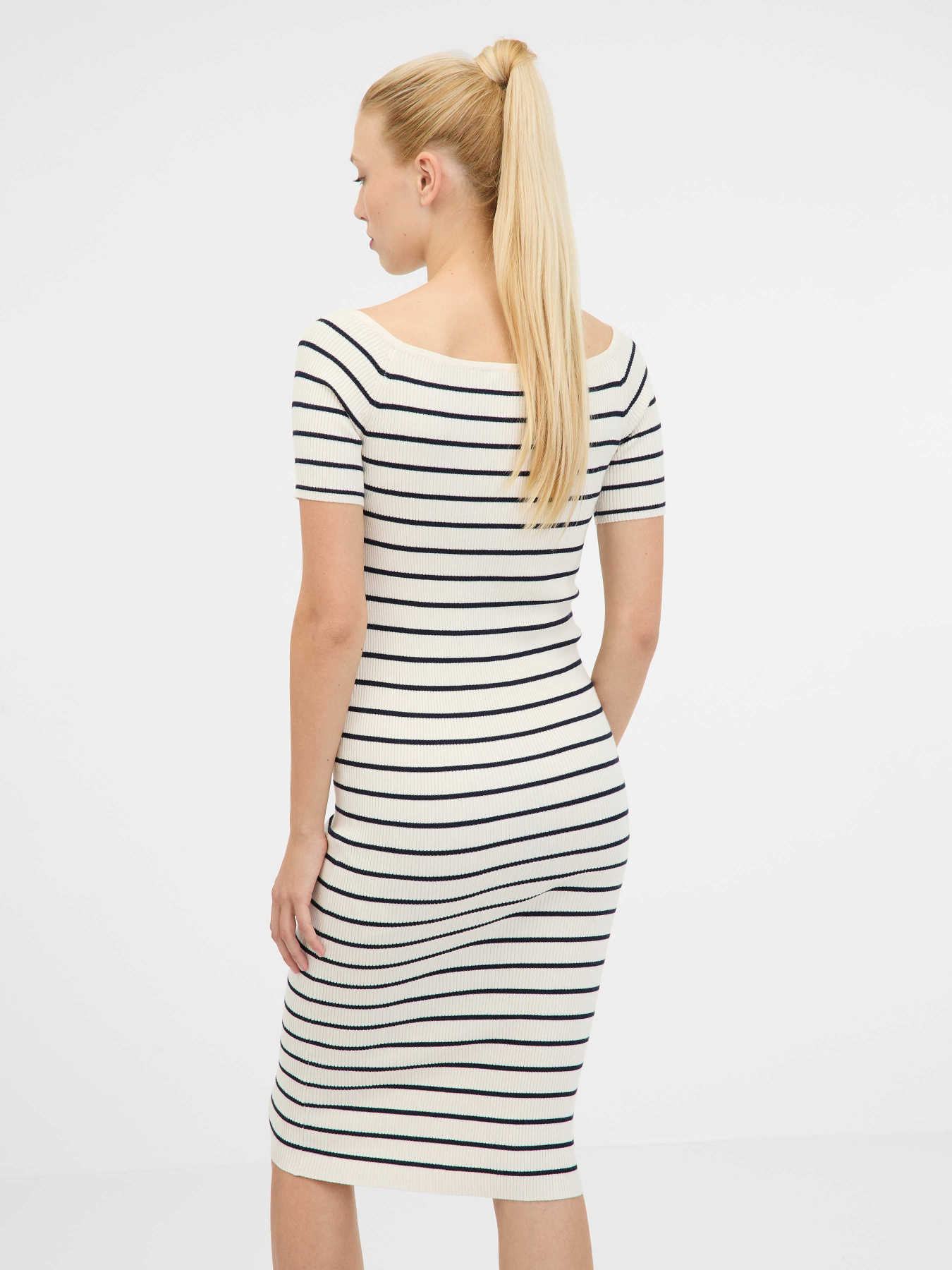 Платье миди Orsay модель 1000819-044000 Фото