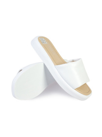 Шльопанці ModaMilano модель 8301498_(1) Фото