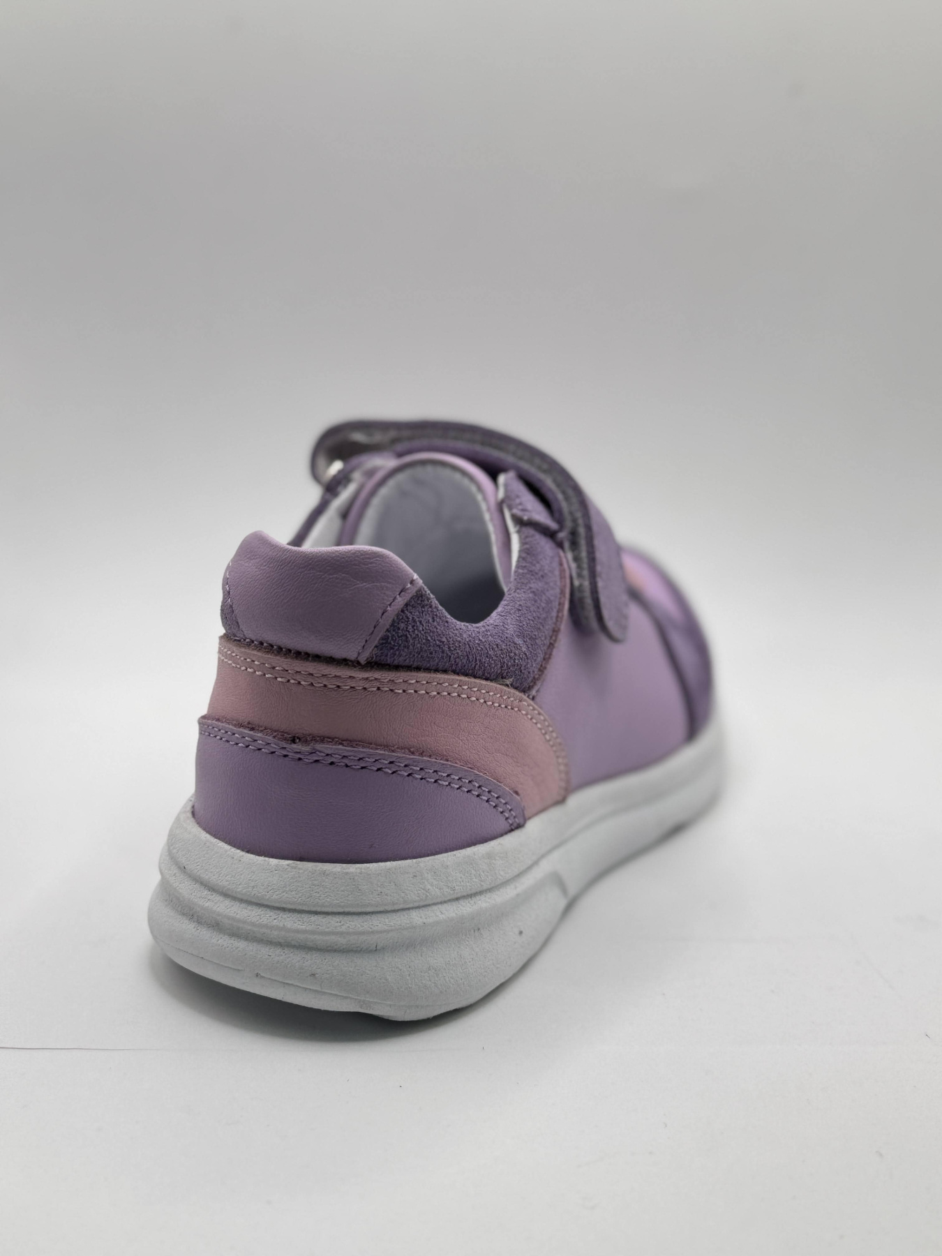 Кросівки повсякденні Perlina модель 53fiolet25 Кросівки повсякденні Perlina модель 53fiolet25 Фото