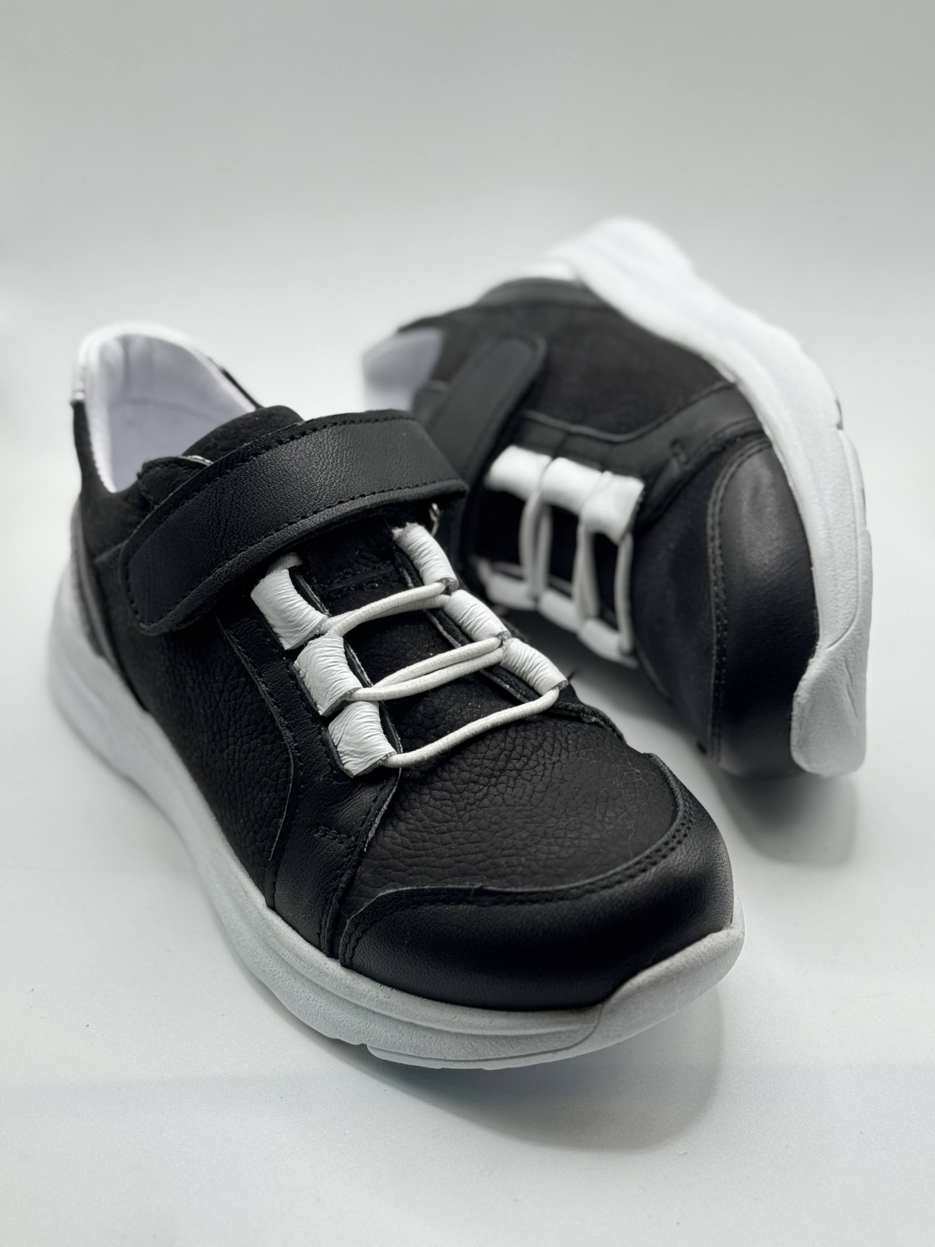 Кроссовки Perlina модель 53black25 Фото