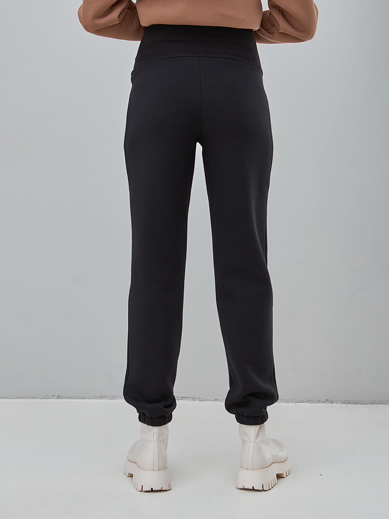 Джогери Yula mama UnoWarm модель UnowarmTR-42.121BlackYLMMBRK Джогери Yula mama UnoWarm модель UnowarmTR-42.121BlackYLMMBRK Фото