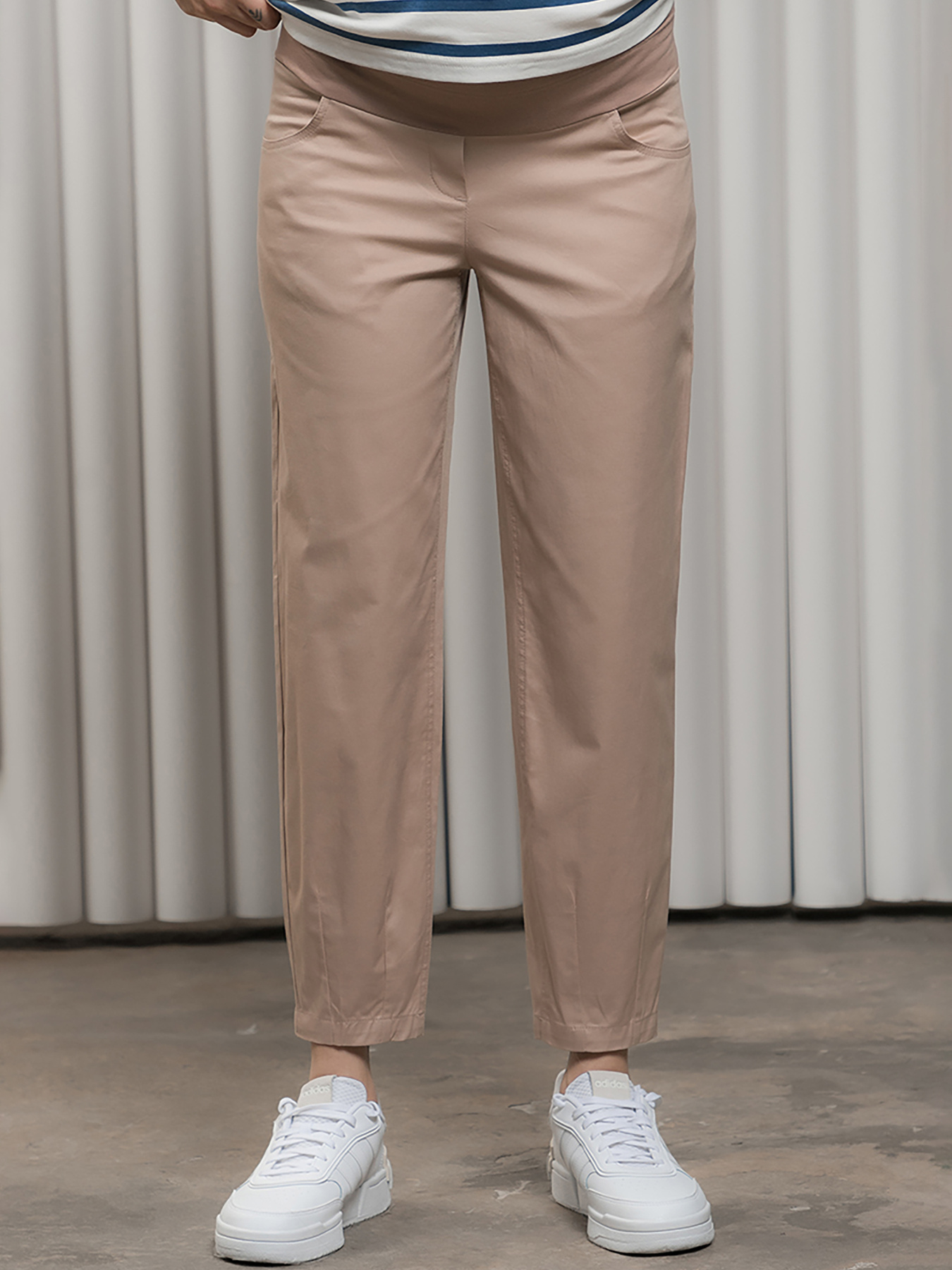 Повседневные штаны Yula mama МОМSheldon модель MOMSheldonTR-24.011BeigeYLMMBRK Повседневные штаны Yula mama МОМSheldon модель MOMSheldonTR-24.011BeigeYLMMBRK Фото