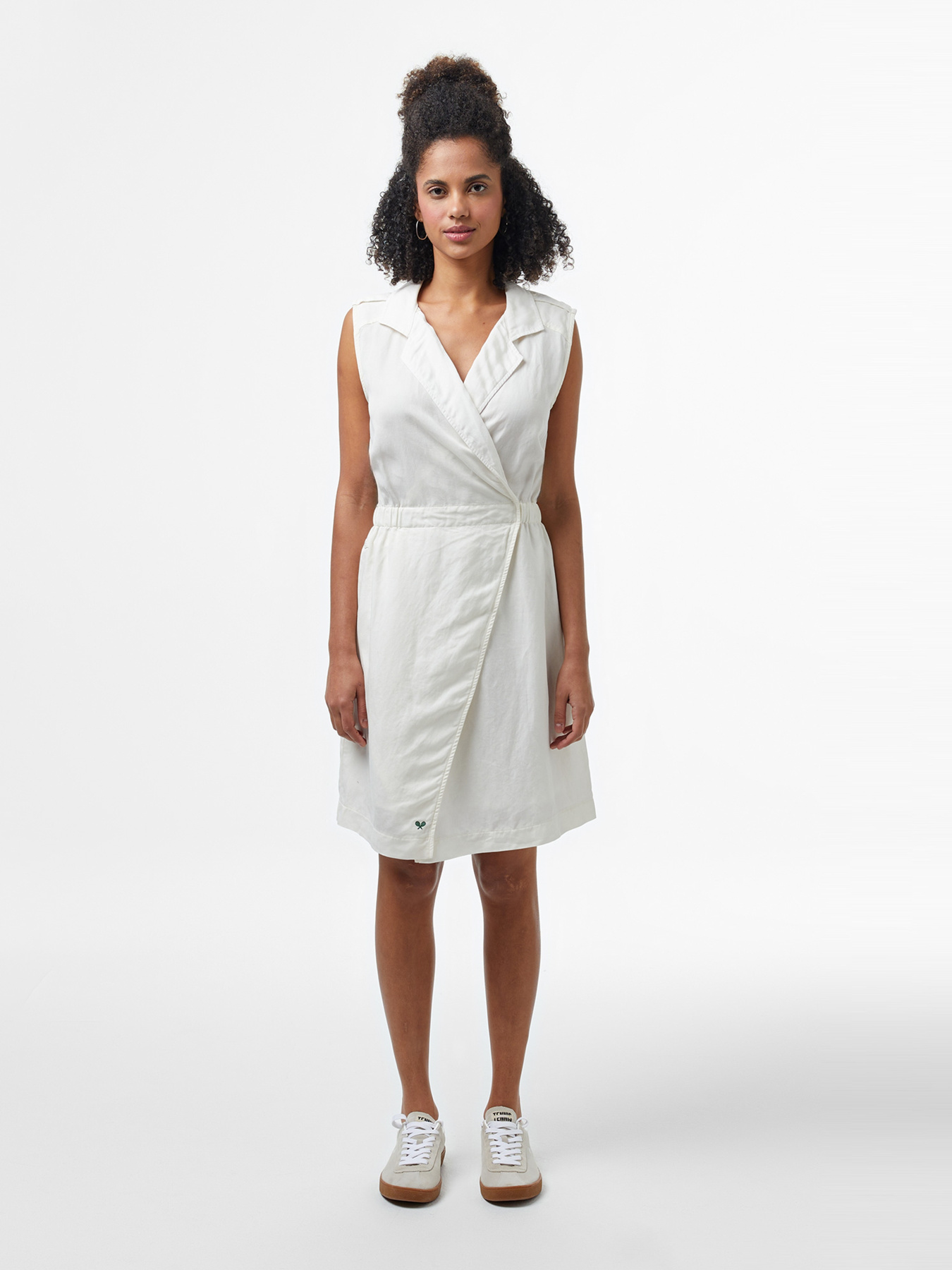 Платье мини Lacoste модель EF051370V Фото