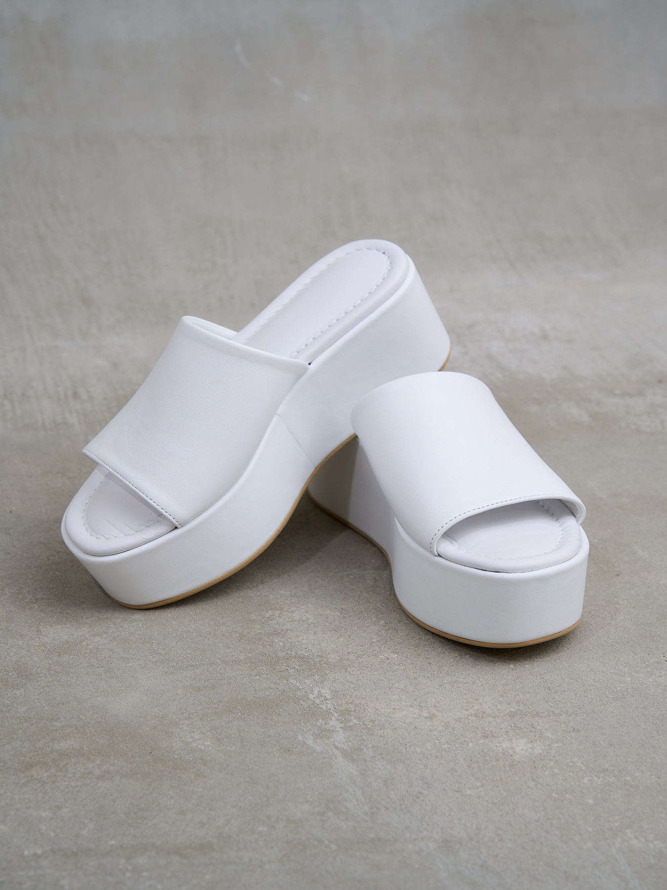 Сабо Emmelie Delage Vim модель VIM 02 Фото