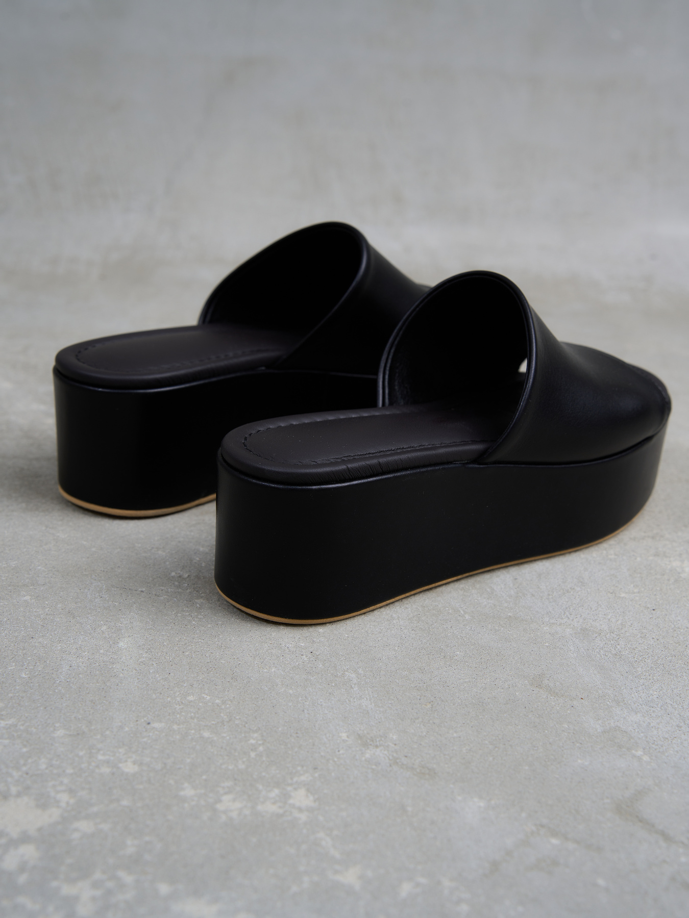 Сабо Emmelie Delage Vim модель VIM 01 Фото