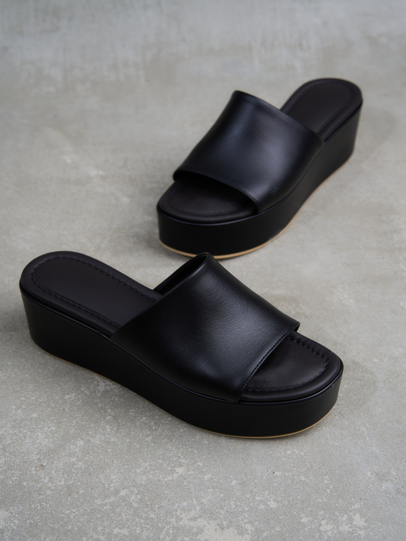 Сабо Emmelie Delage Vim модель VIM 01 Фото