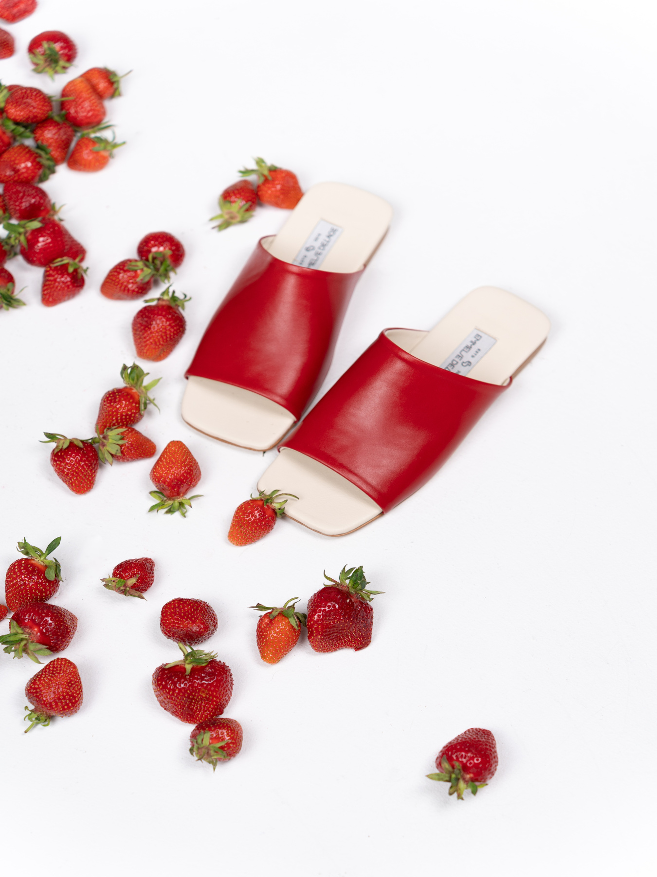 Сабо Emmelie Delage Piazza модель PIAZ 06 Фото