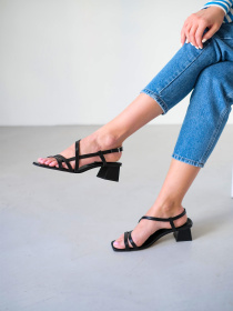 Босоножки Emmelie Delage Monica модель MON 01 Фото