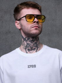 Футболка Without модель 8055226 Фото