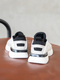 Кроссовки Emmelie Delage Shadow модель SHAD 02 Фото