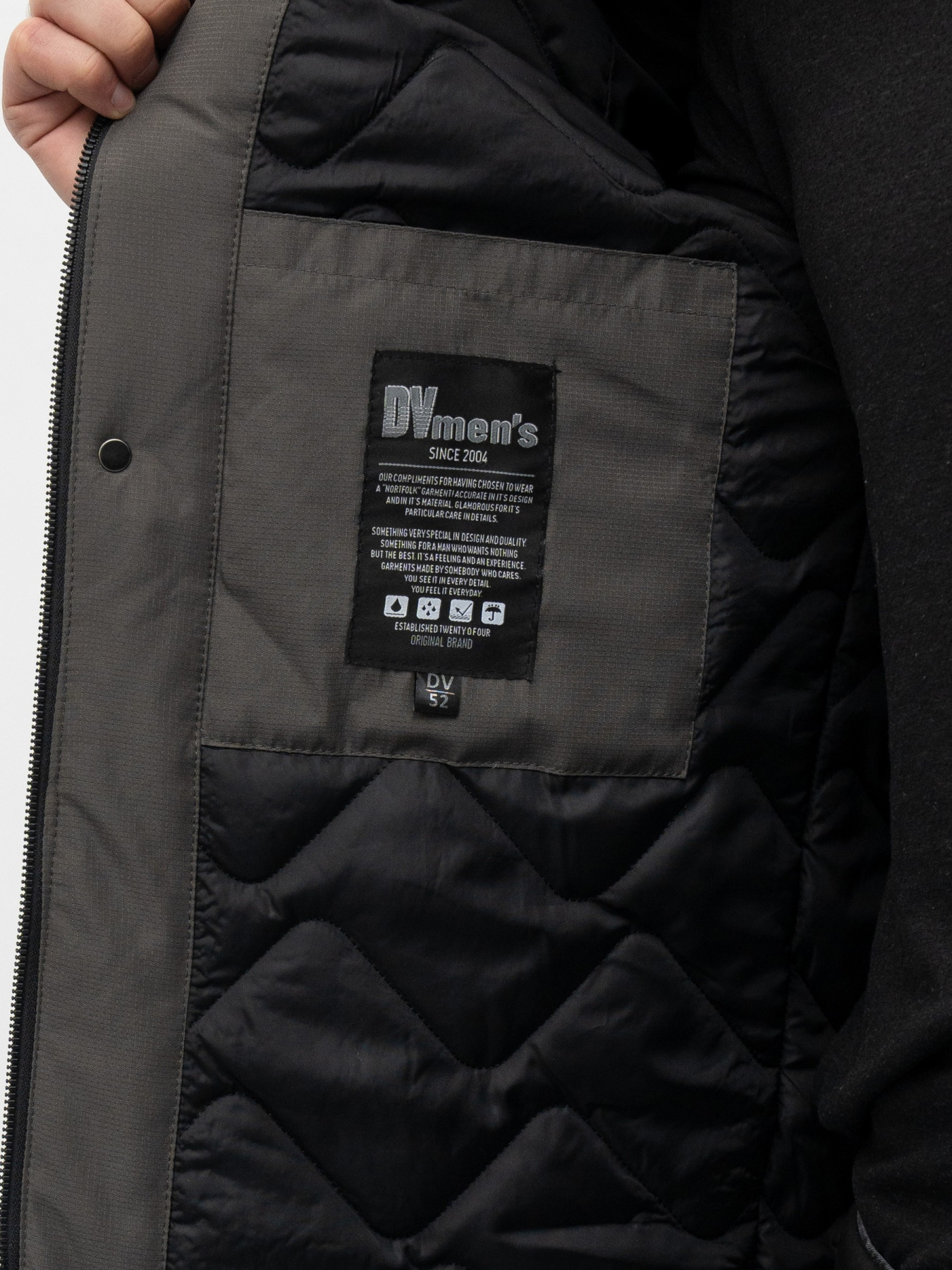 Демисезонная куртка D&V couture модель 105-GR Фото