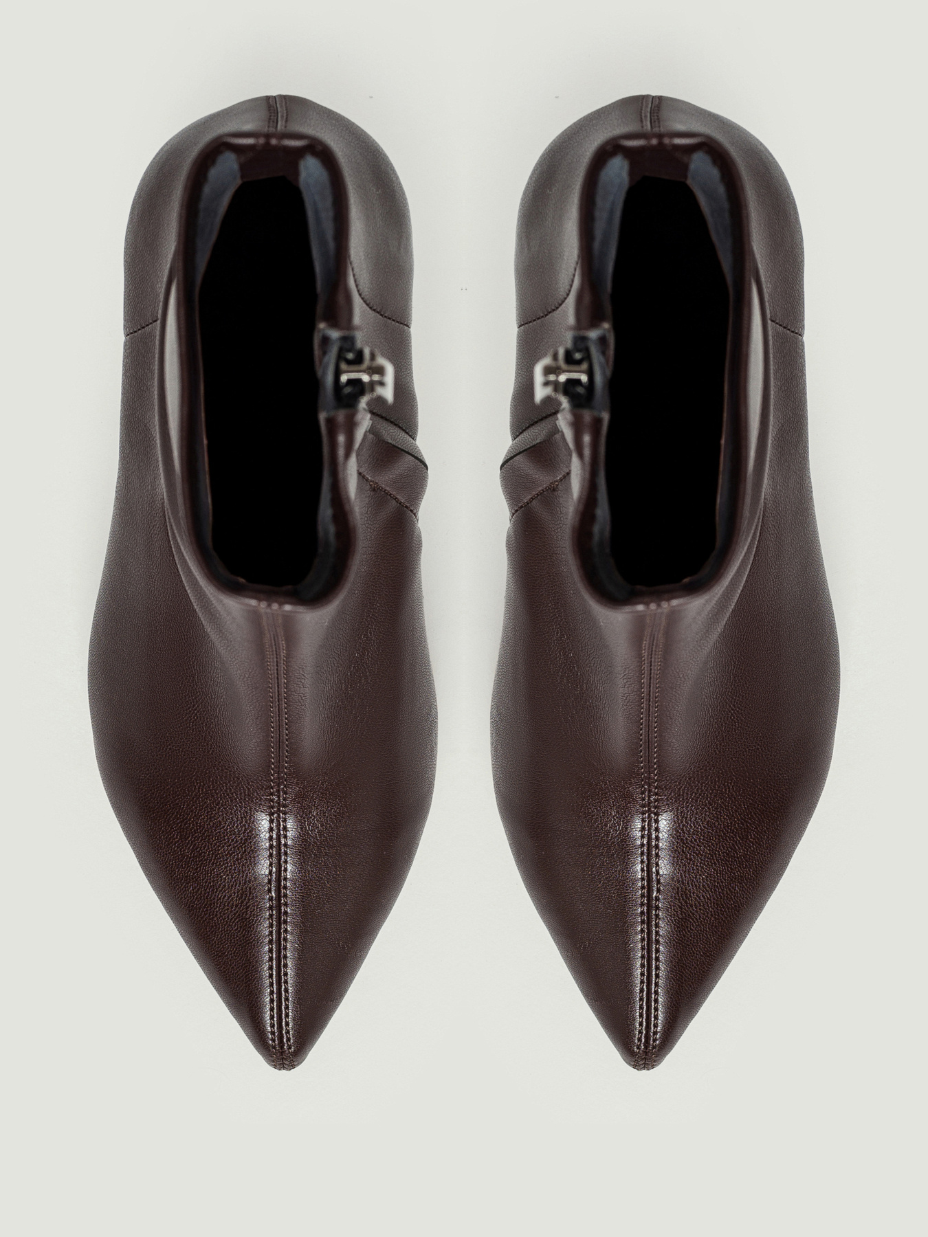 Бoтильоны Emmelie Delage Bad Girl модель BDG s 22 Фото