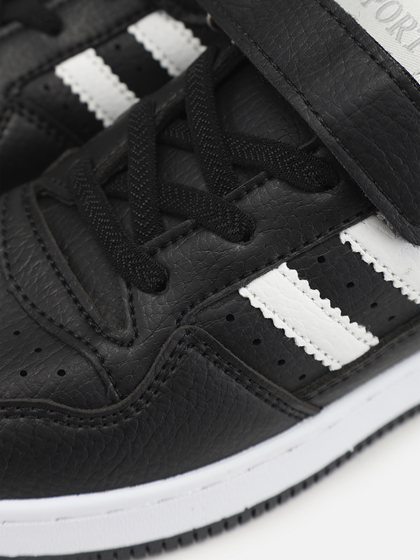 Кеди низькі YUKI модель ЦБ-00277788 Фото