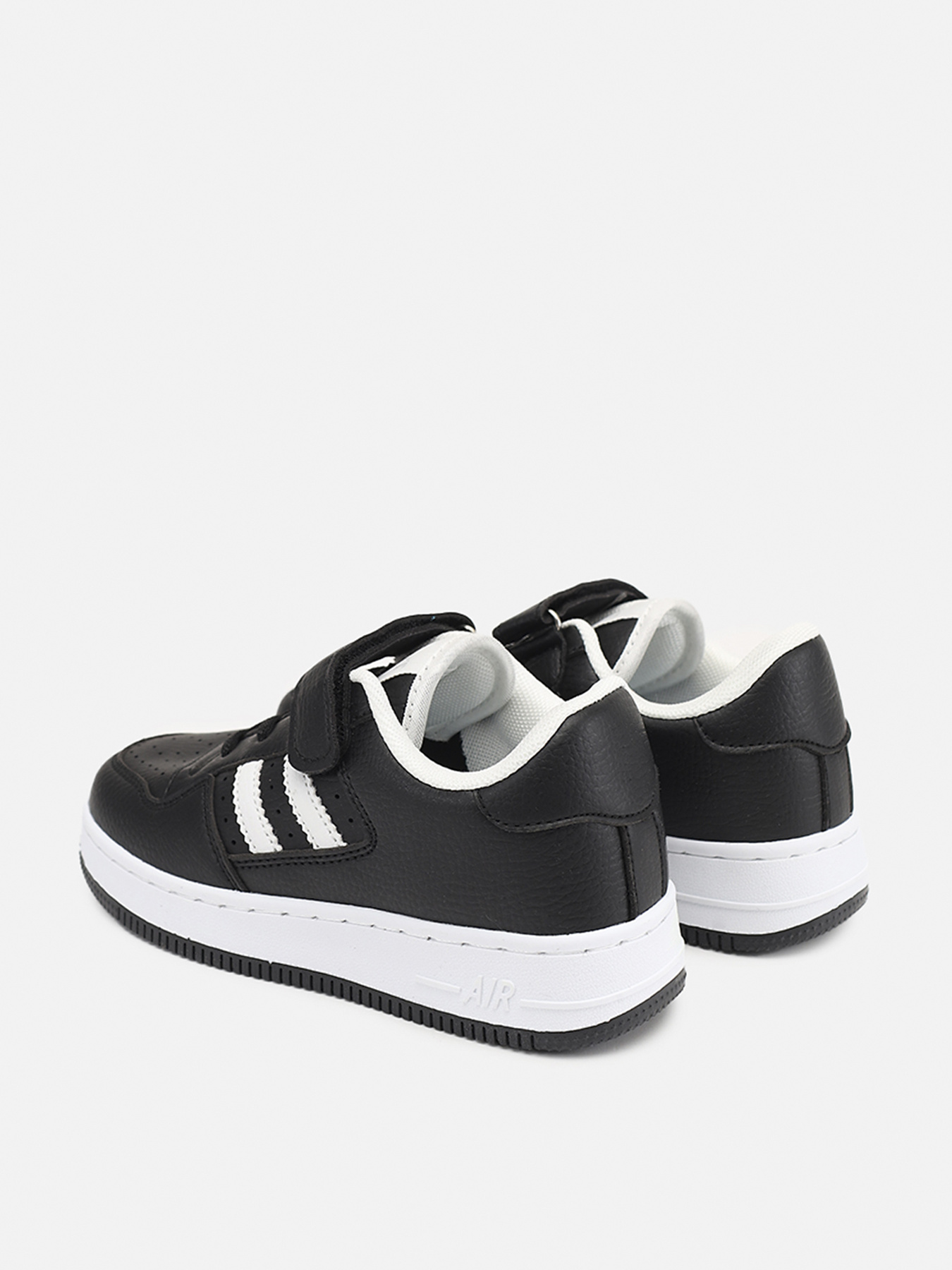 Кеди низькі YUKI модель ЦБ-00277788 Фото