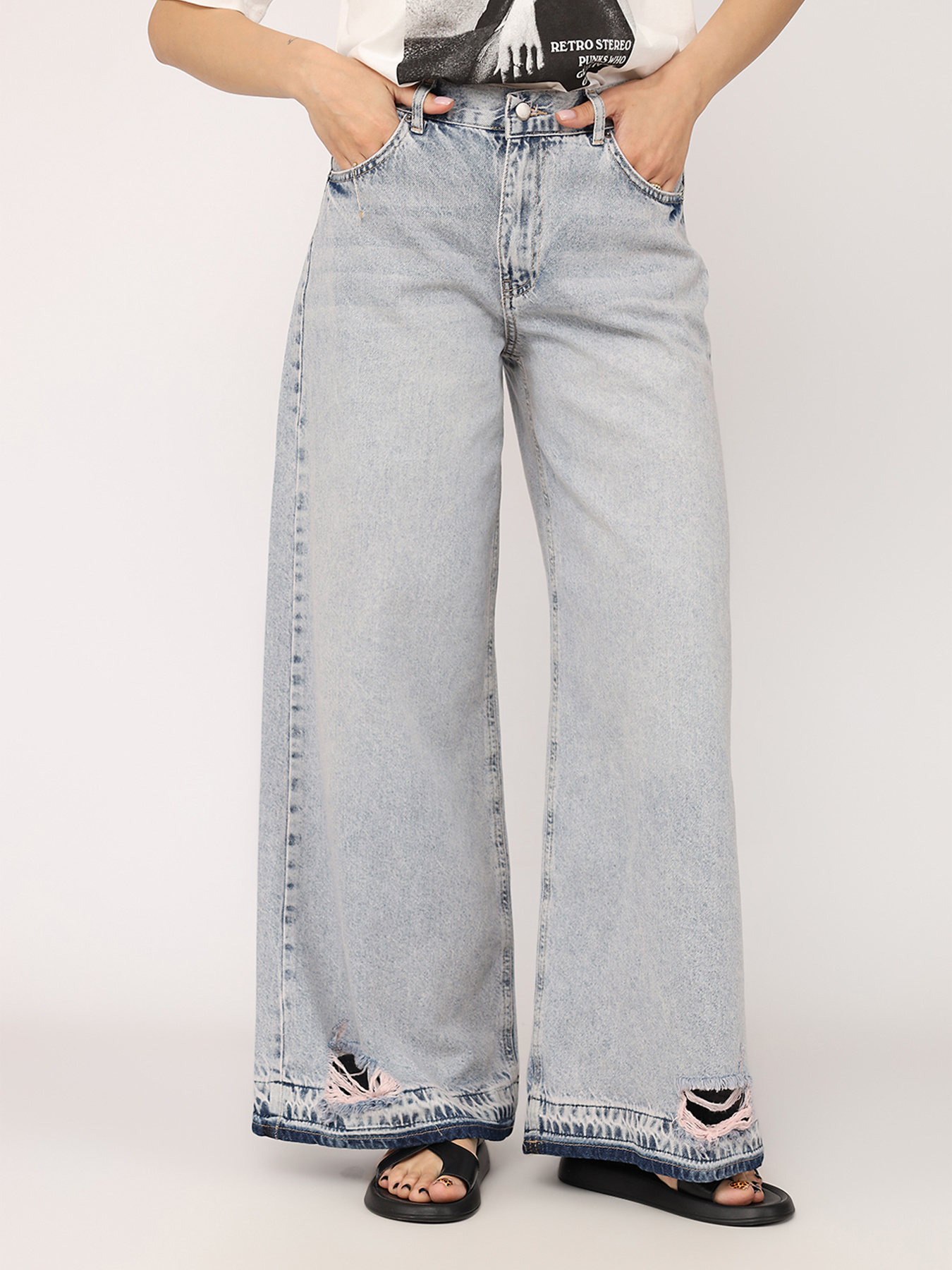 Джинси мом YUKI модель ЦБ-00271915 Фото