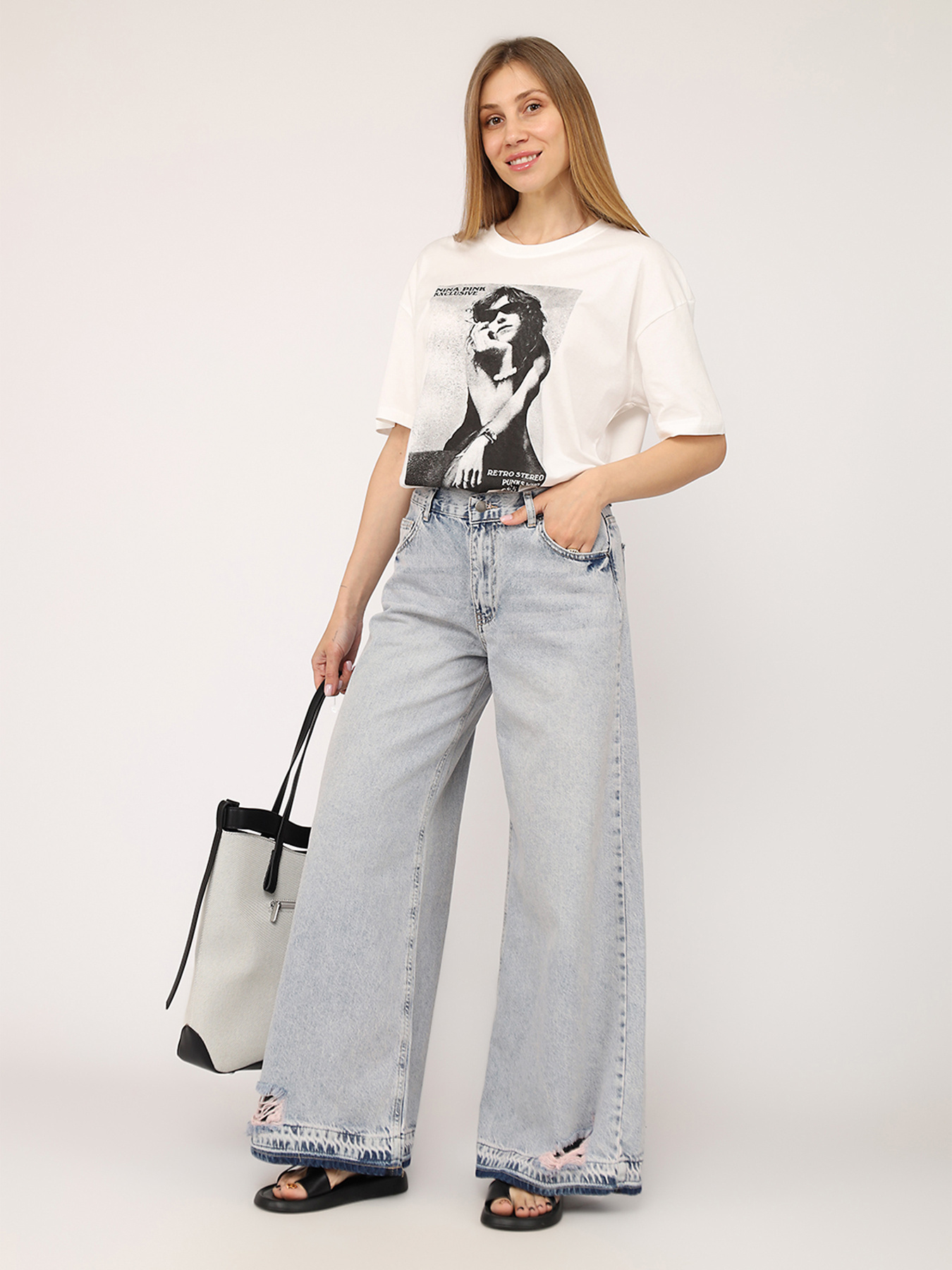 Джинси мом YUKI модель ЦБ-00271915 Фото