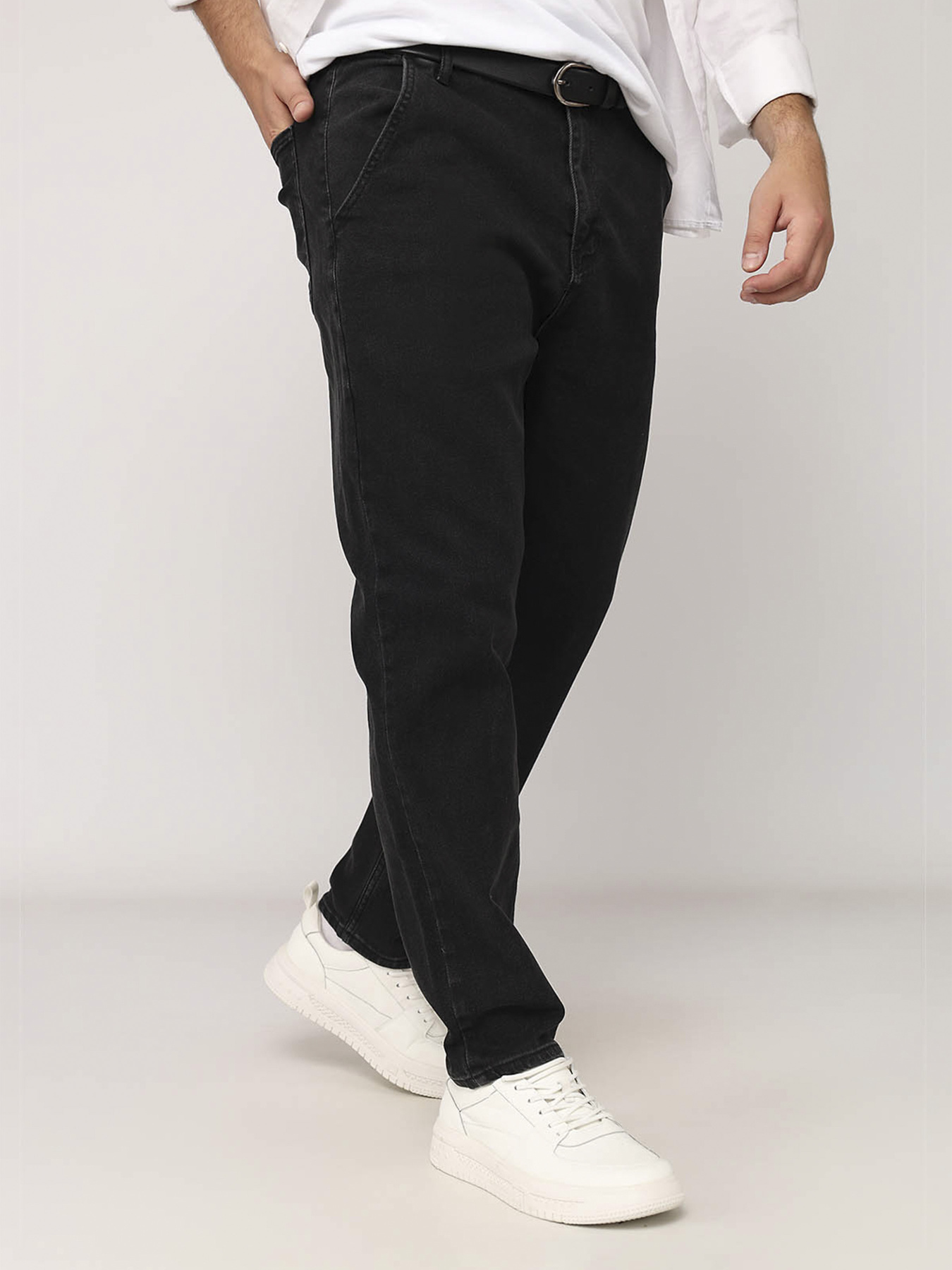 Джинсы мом YUKI модель ЦБ-00280620 Фото