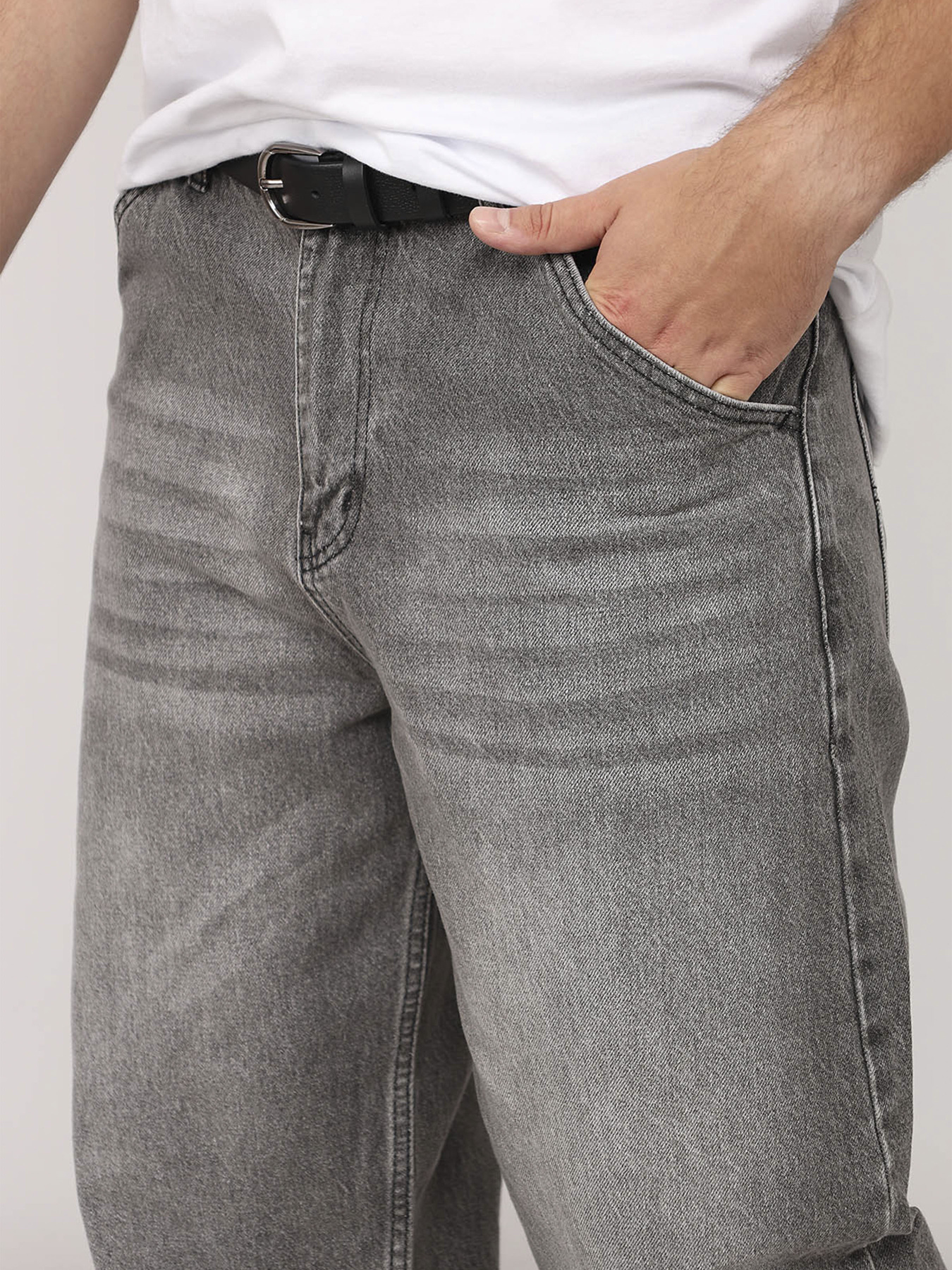 Джинсы мом YUKI модель ЦБ-00280643 Фото