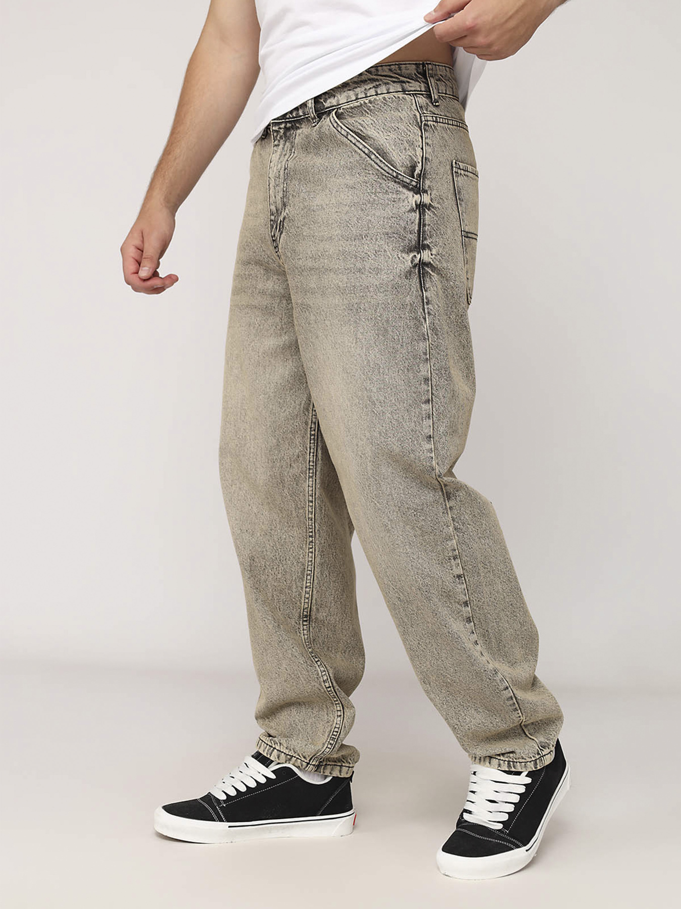 Джинсы мом YUKI модель ЦБ-00280644 Фото