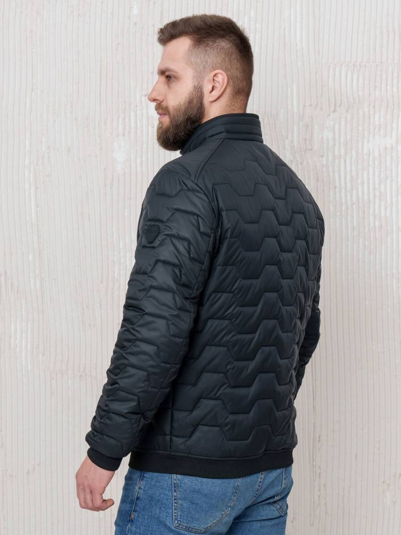 Демисезонная куртка AVALON модель 36-BLC Фото