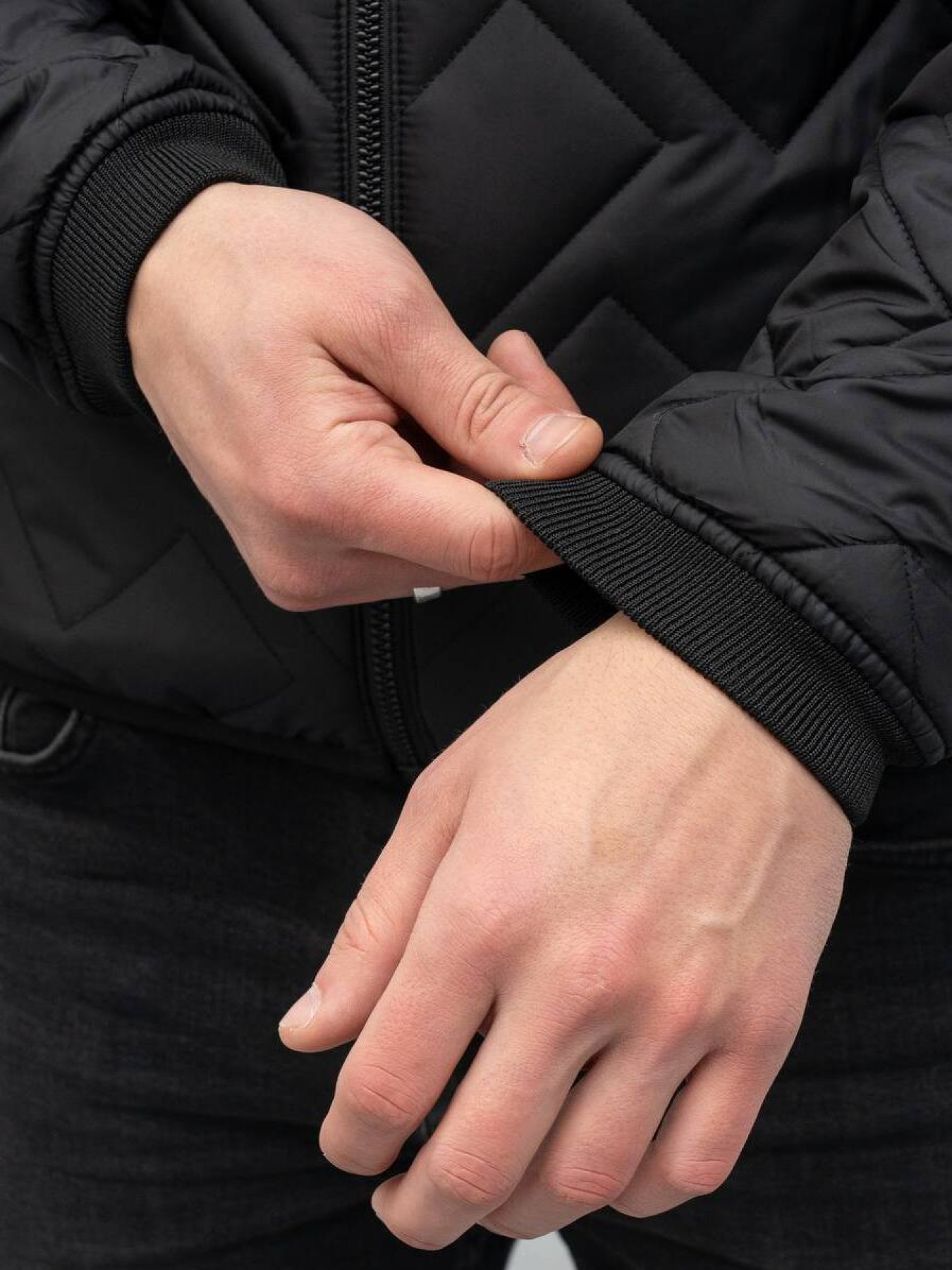 Демісезонна куртка AVALON модель 42-BLC Фото