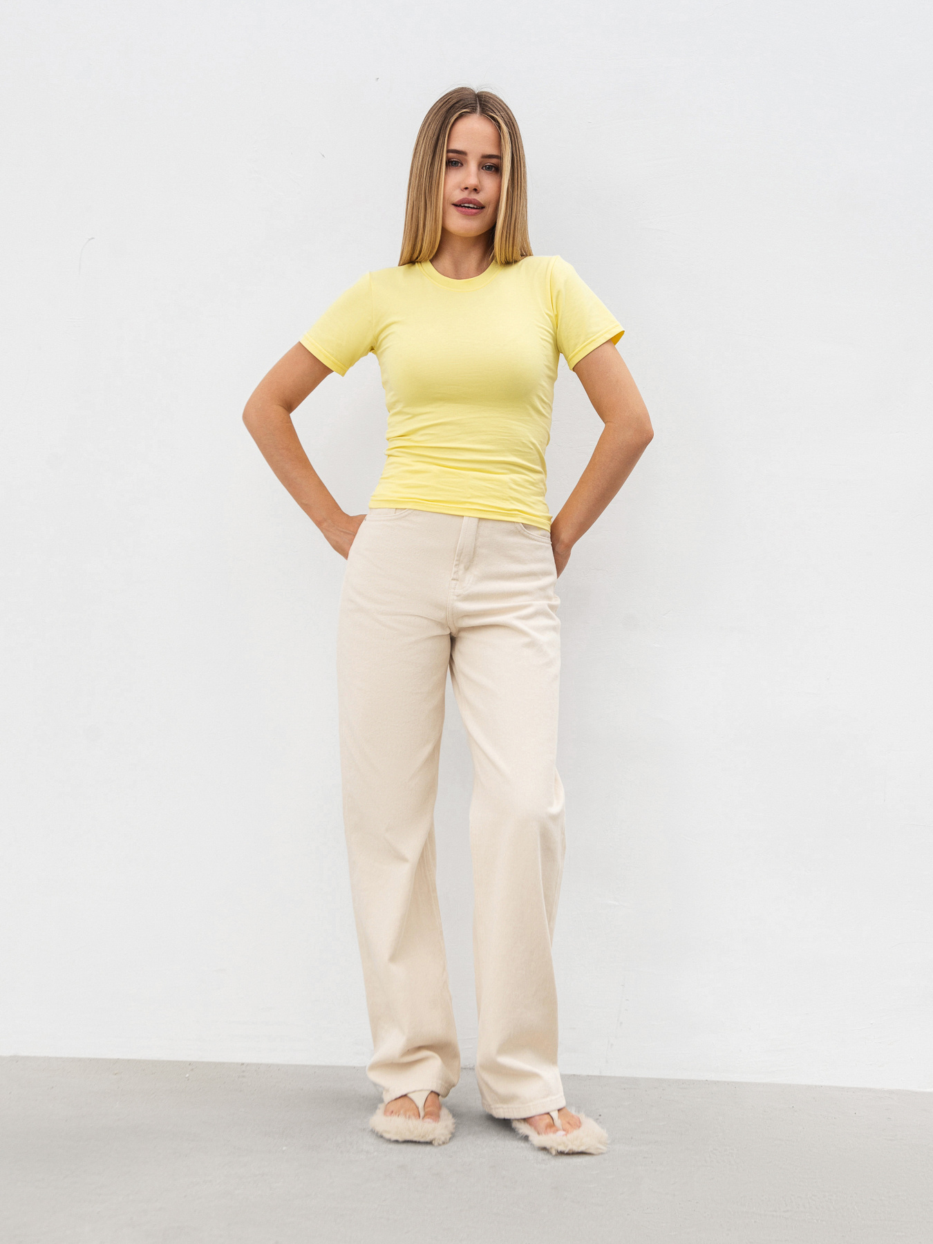 Футболка Romashka Слім модель 204027805021 Фото