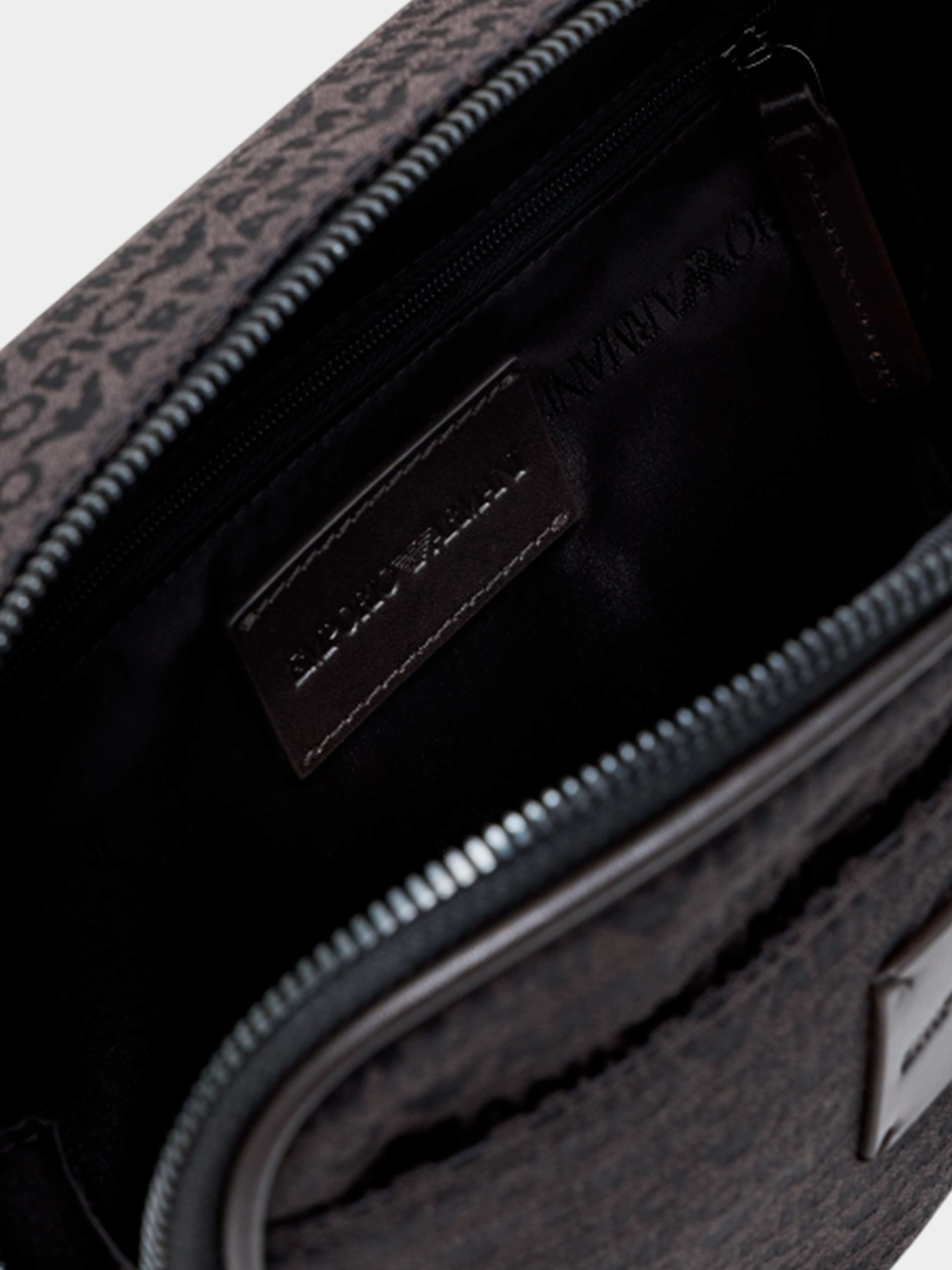 Сумки Emporio Armani модель EM003418-AF13823-U8168 Фото