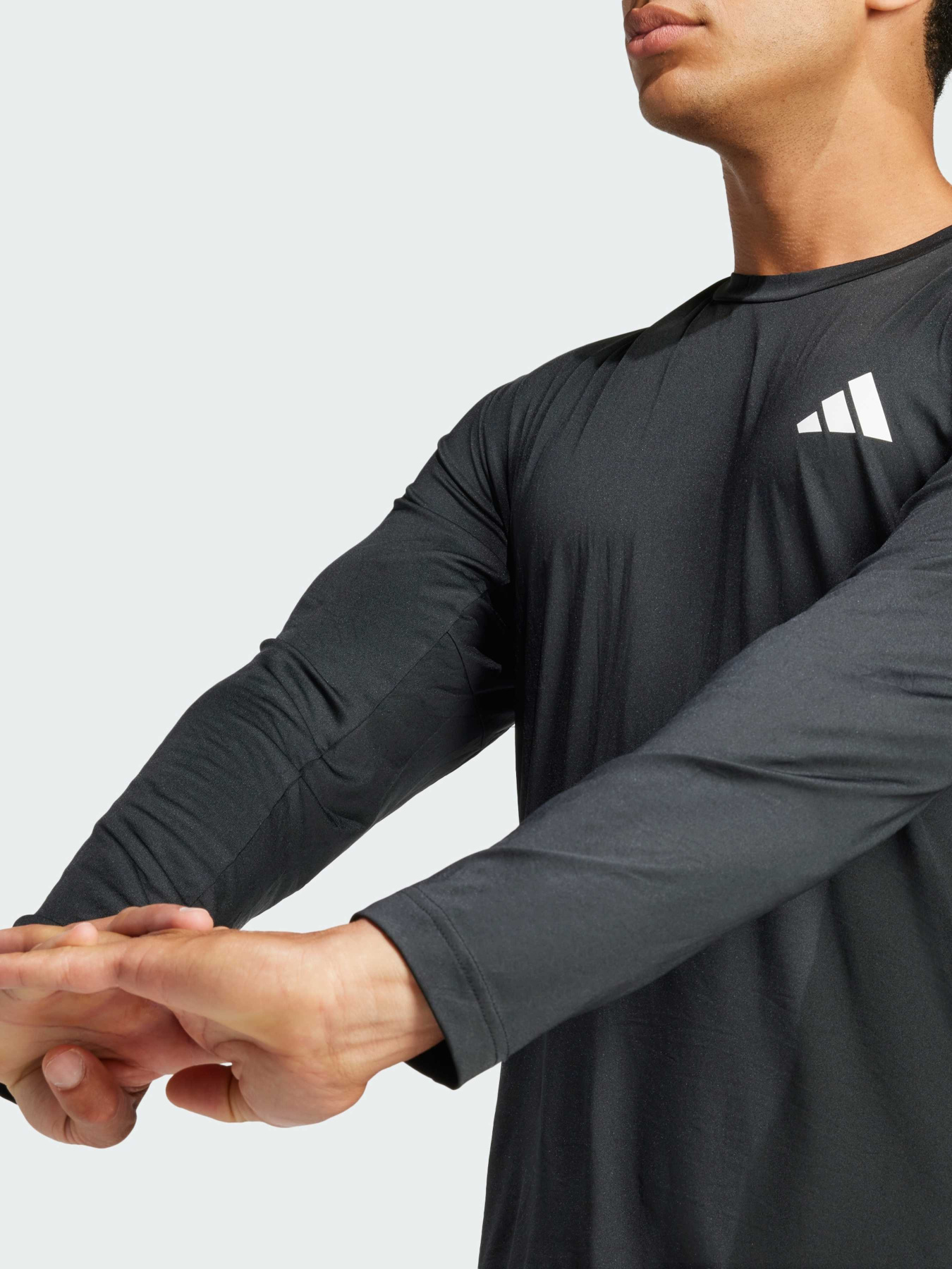 Спортивна кофта Adidas модель JC7715 Фото