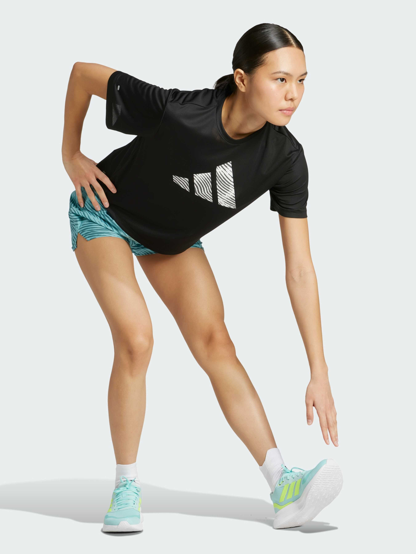 Футболка спортивная Adidas модель JM5737 Фото