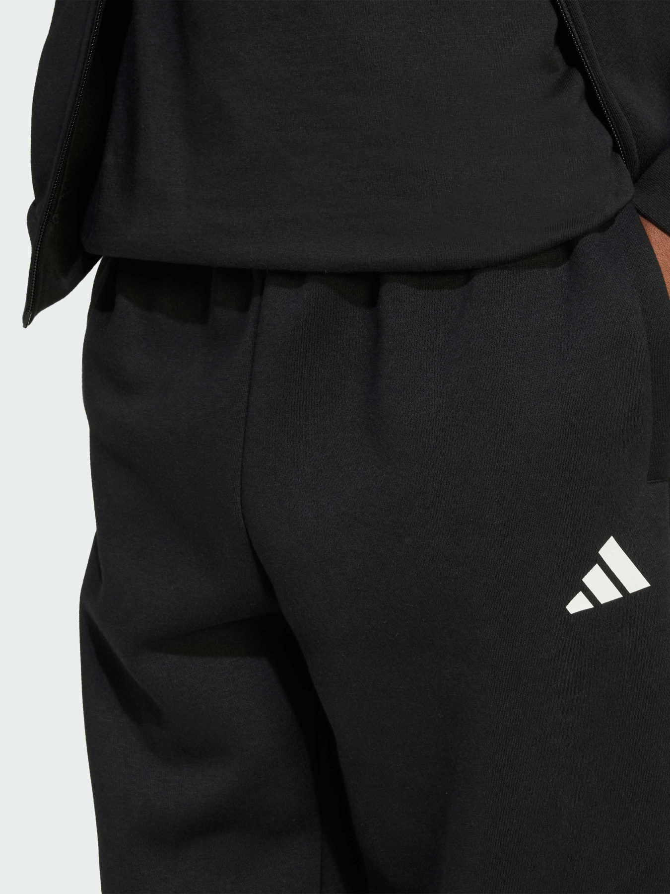 Спортивний костюм Adidas 3 Stripes модель JM1267 Спортивний костюм Adidas 3 Stripes модель JM1267 Фото