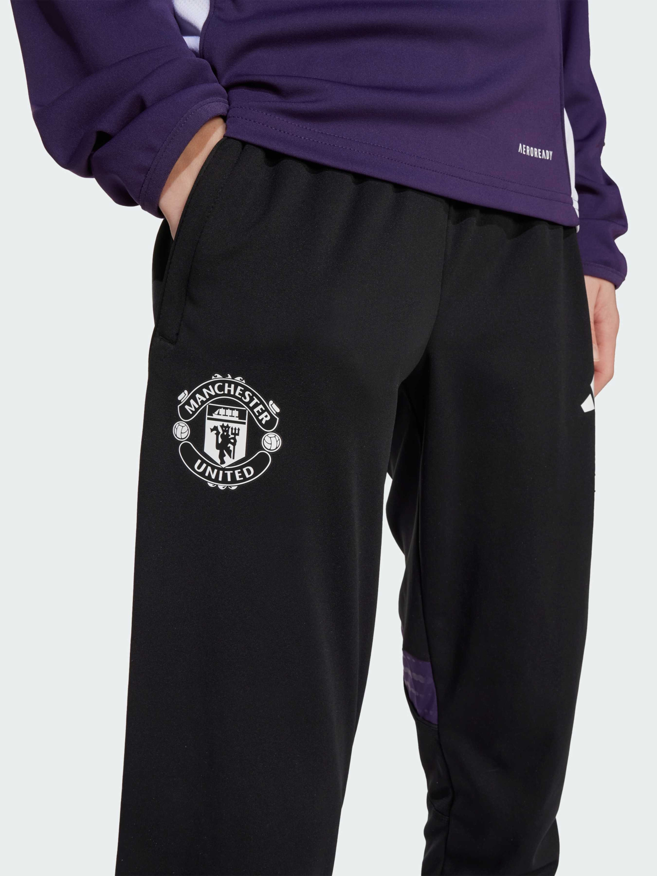 Штани спортивні Adidas модель JP3120 Фото