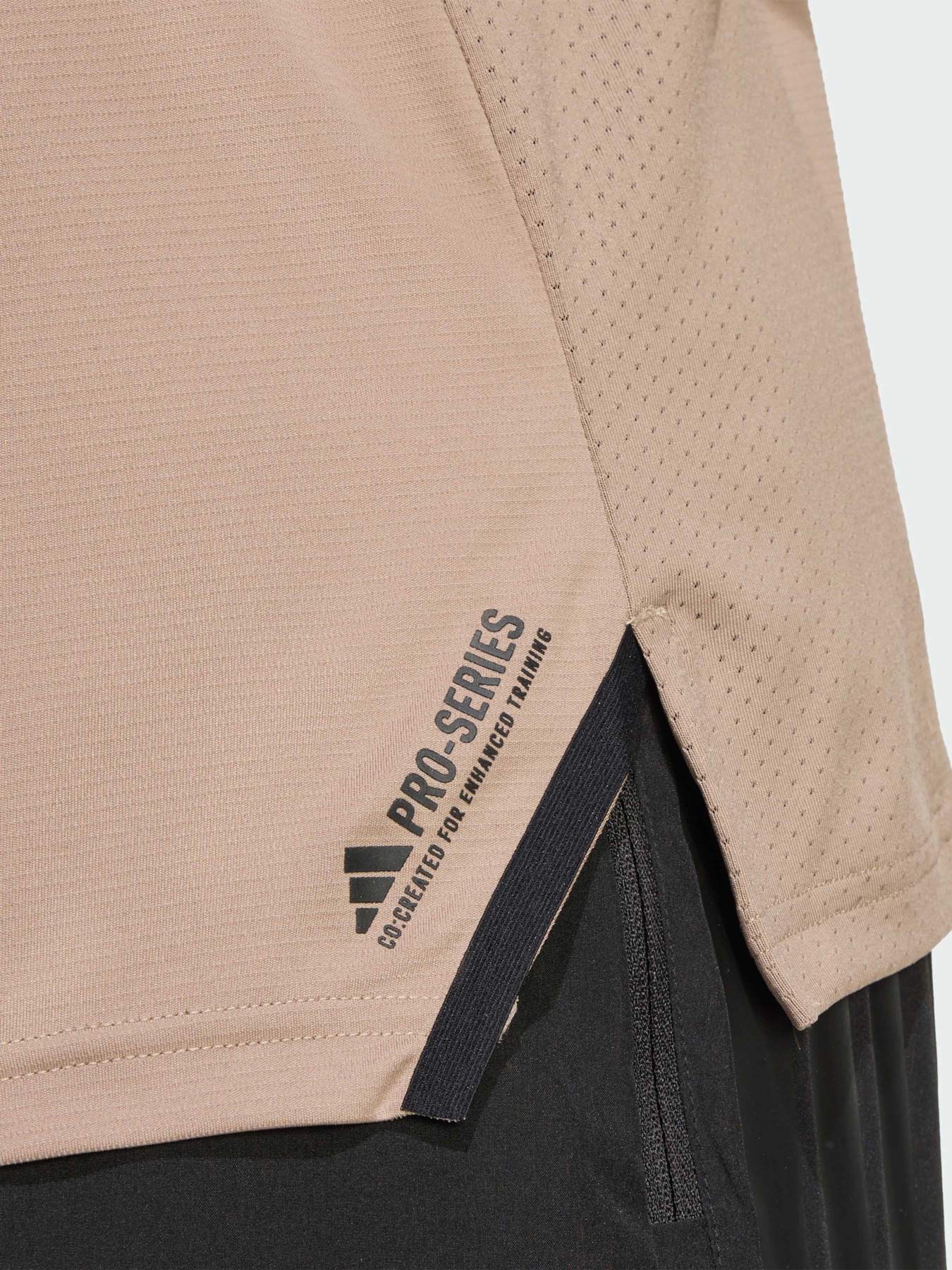 Футболка спортивная Adidas модель JY2943 Фото