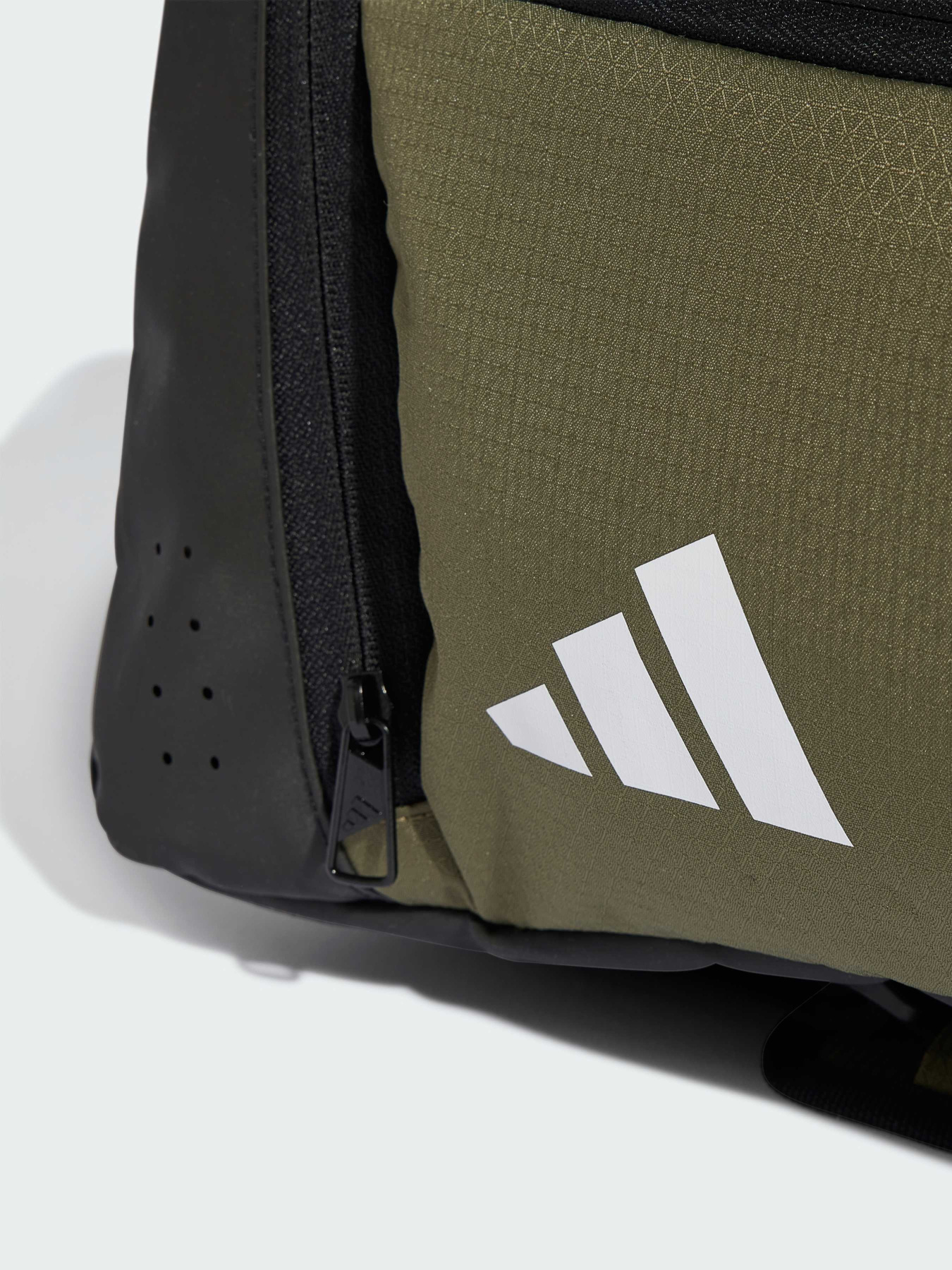 Дорожная сумка Adidas модель IZ1907 Фото