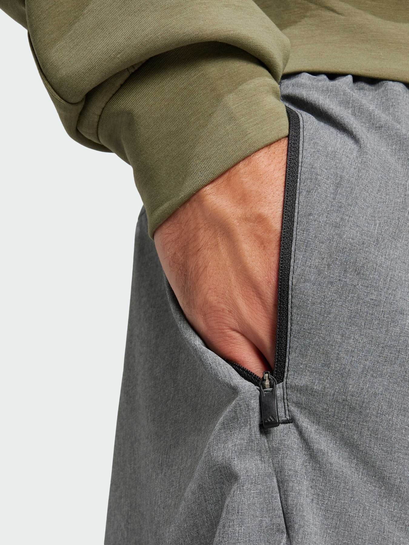 Шорты спортивные Adidas модель JE5679 Фото