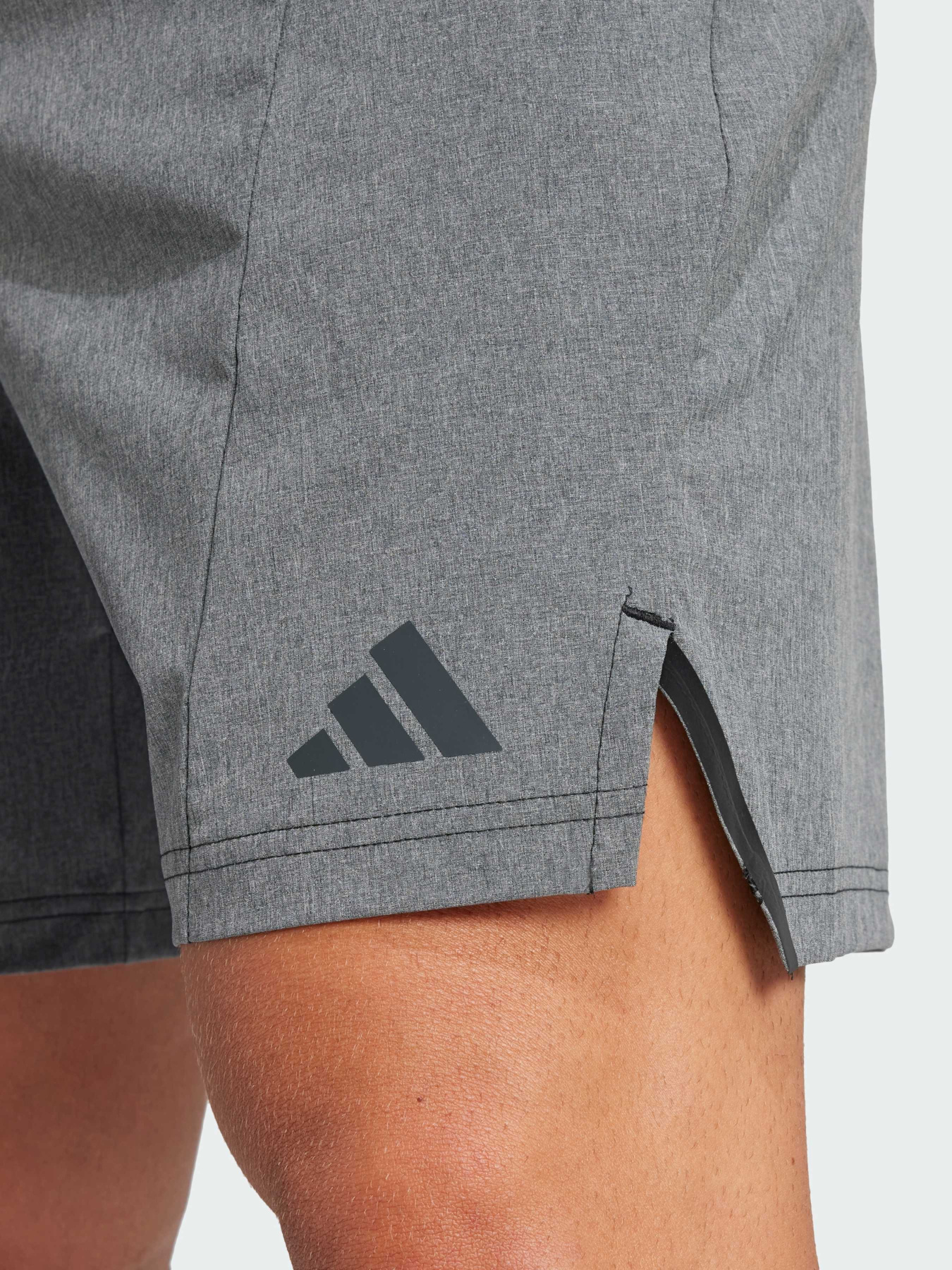 Шорты спортивные Adidas модель JE5679 Фото