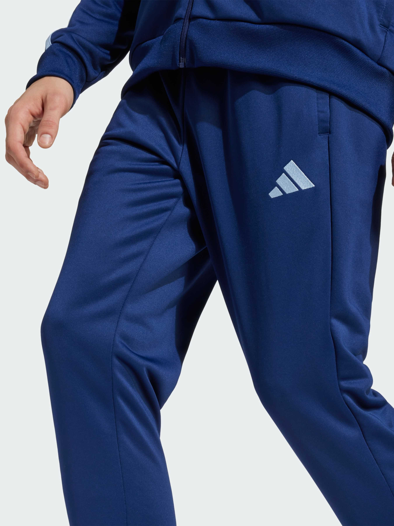 Спортивний костюм Adidas 3 Stripes модель JI8873 Фото