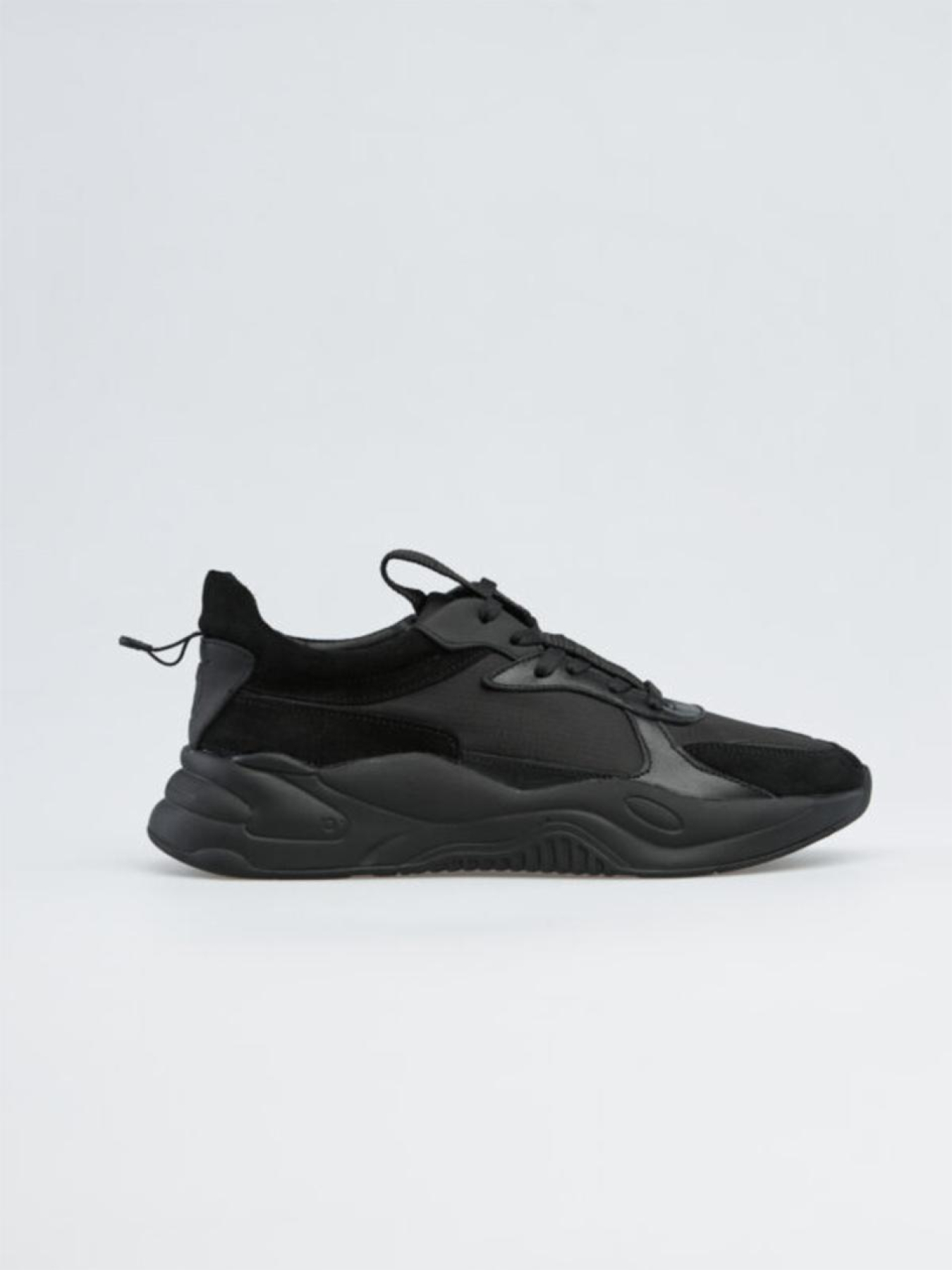 Кросівки TUR модель 000012053 Фото