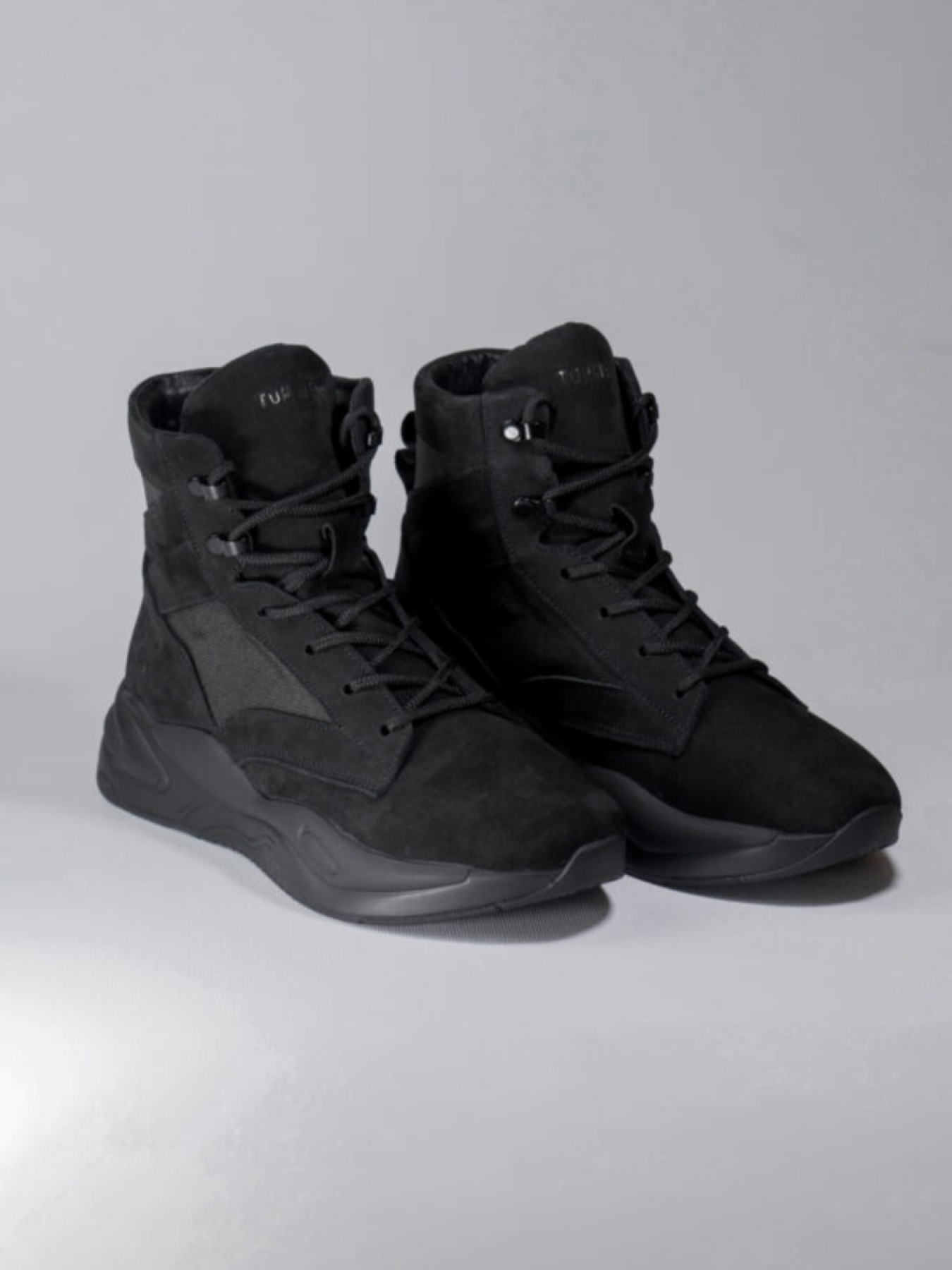 Кроссовки повседневные TUR Онтаке модель 000010746 Фото