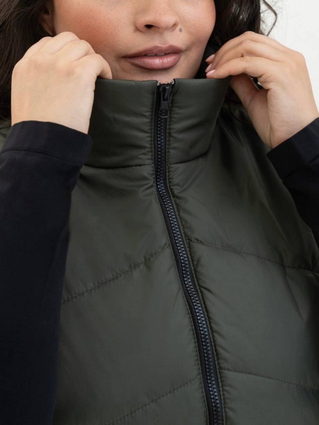 Жилет з утеплювачем UVENTUM модель 00115-3-mt Фото