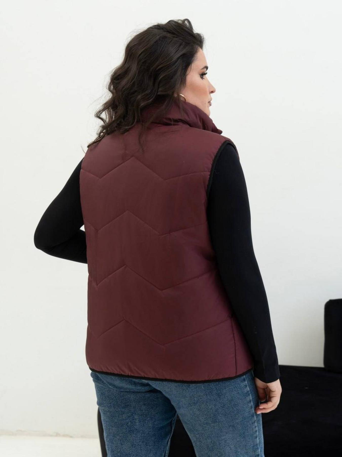 Утеплений жилет UVENTUM модель 00115-4-mt Утеплений жилет UVENTUM модель 00115-4-mt Фото