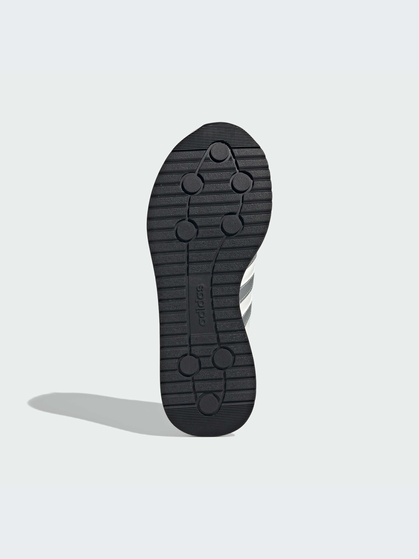 Кроссовки Adidas модель JR8667-KZ Кроссовки Adidas модель JR8667-KZ Фото